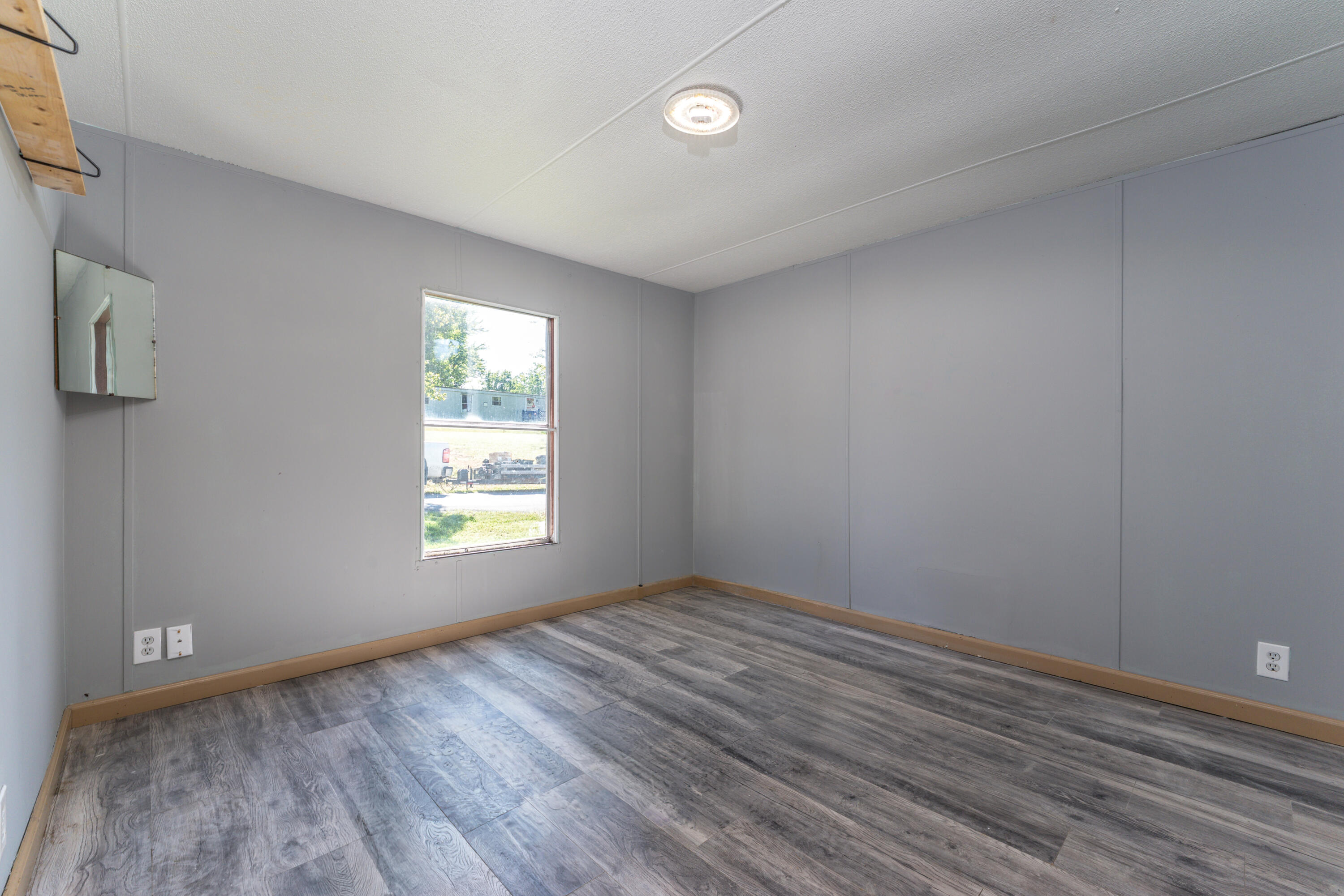 275 Ridgeway Drive Property Photo 16
