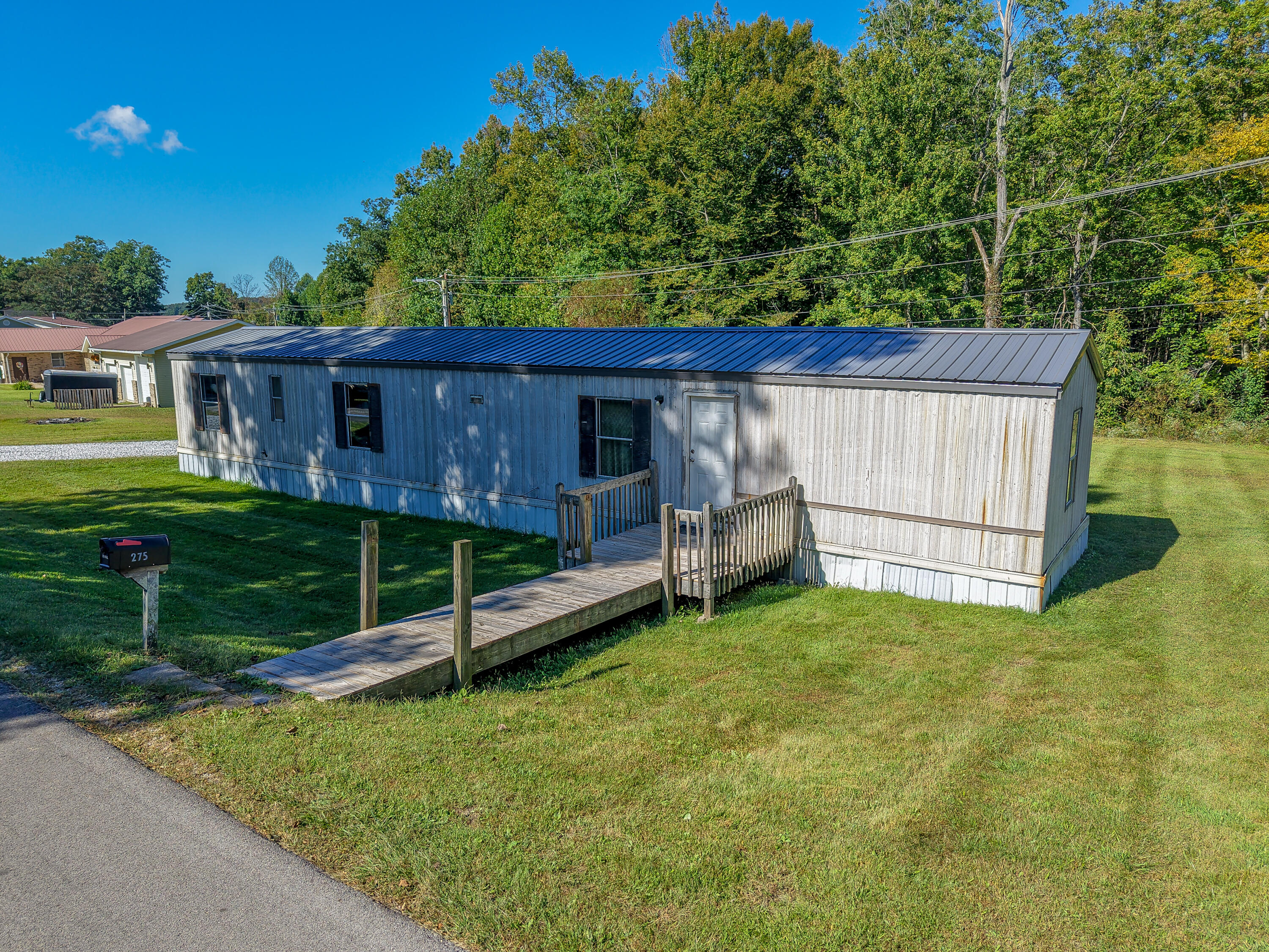 275 Ridgeway Drive Property Photo 24