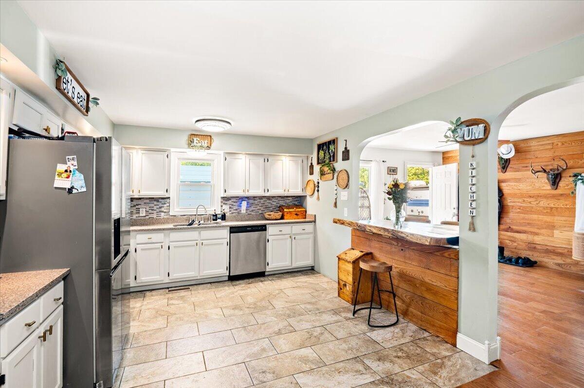 617 Hensley Road Property Photo 13