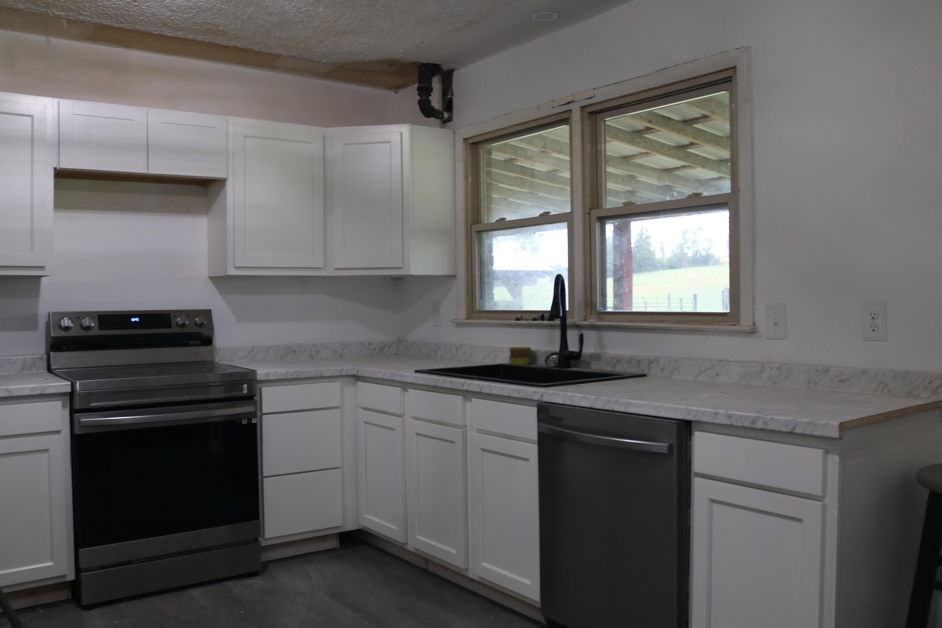 1541 Author Road Property Photo 11