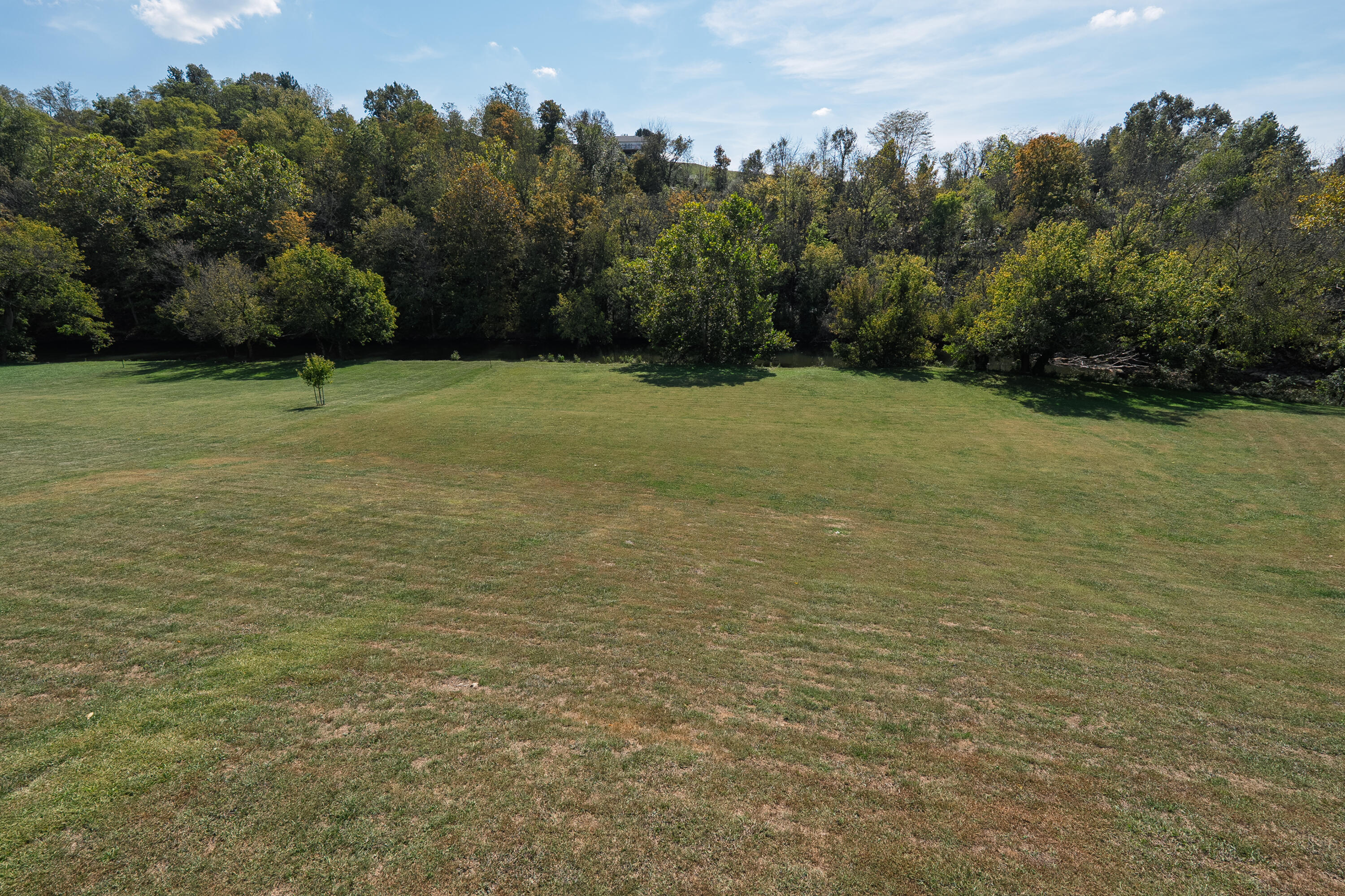 100 Eagle Bend Drive Property Photo 16