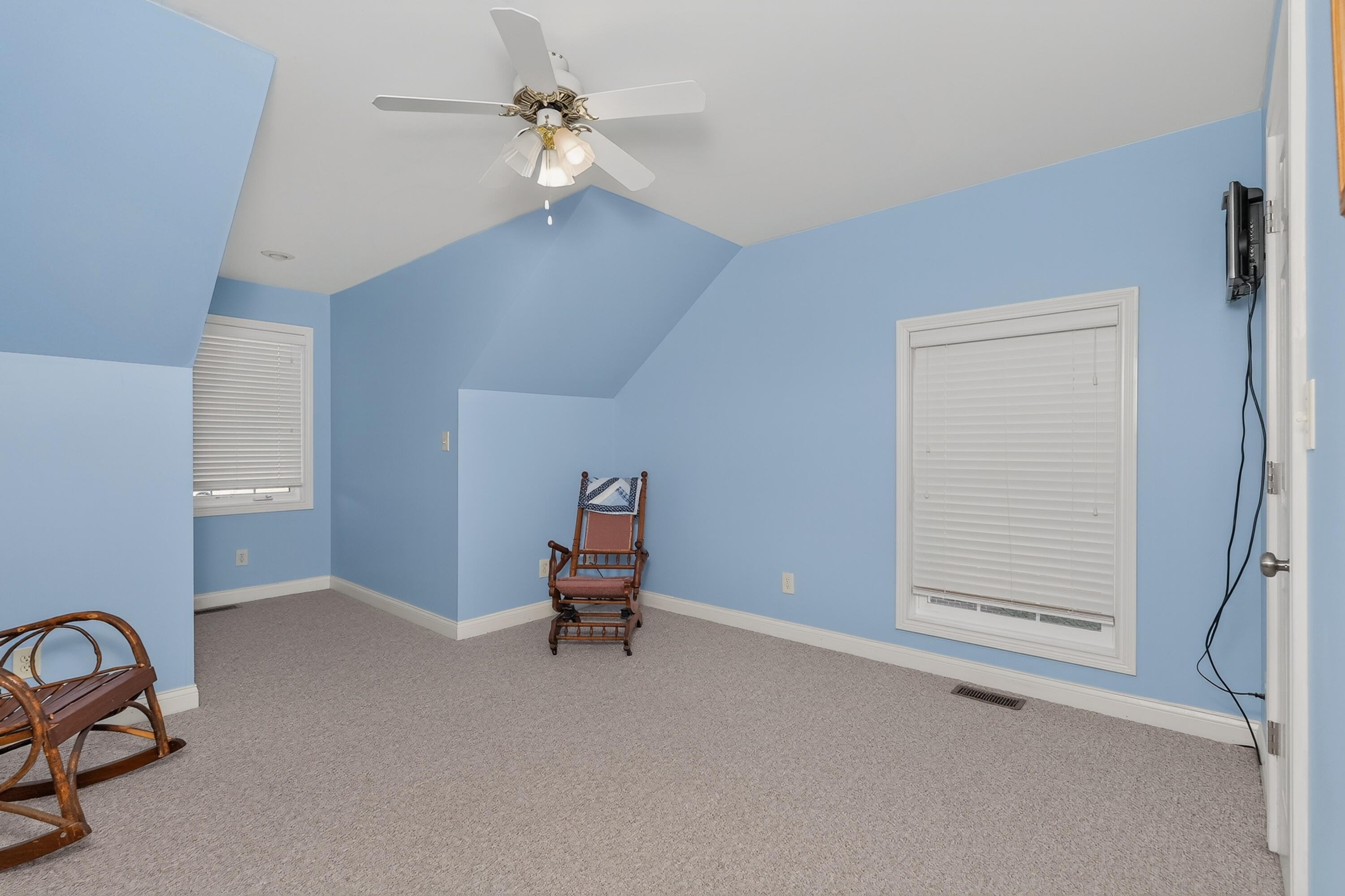 100 Eagle Bend Drive Property Photo 39