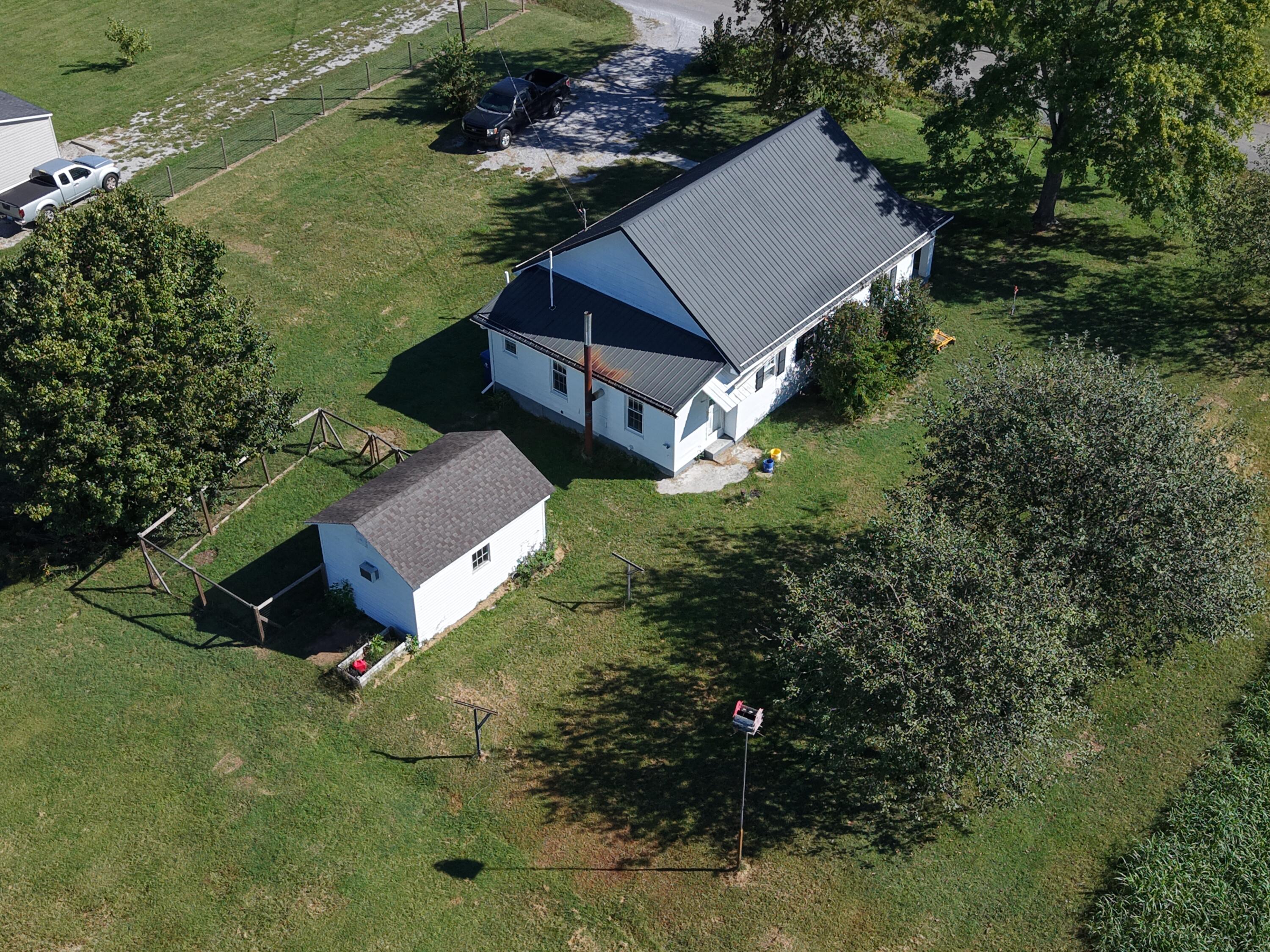 1221 Elihu Cabin Hollow Road Property Photo 13