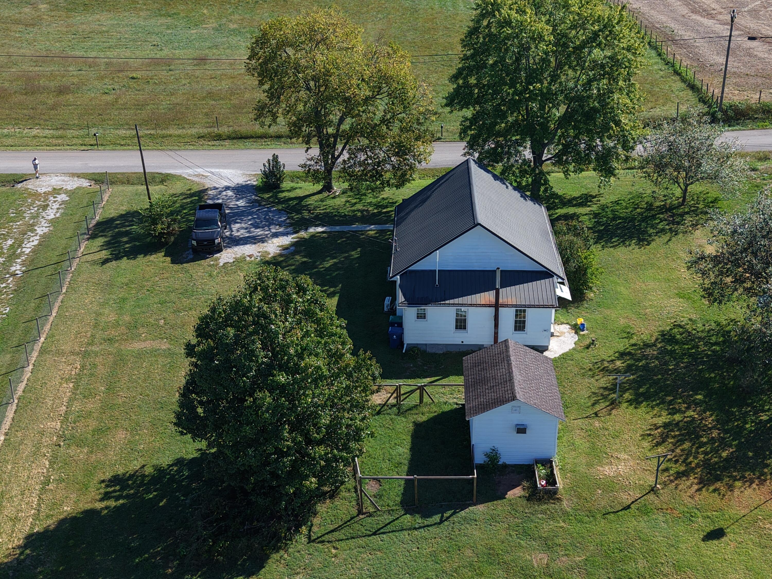1221 Elihu Cabin Hollow Road Property Photo 26