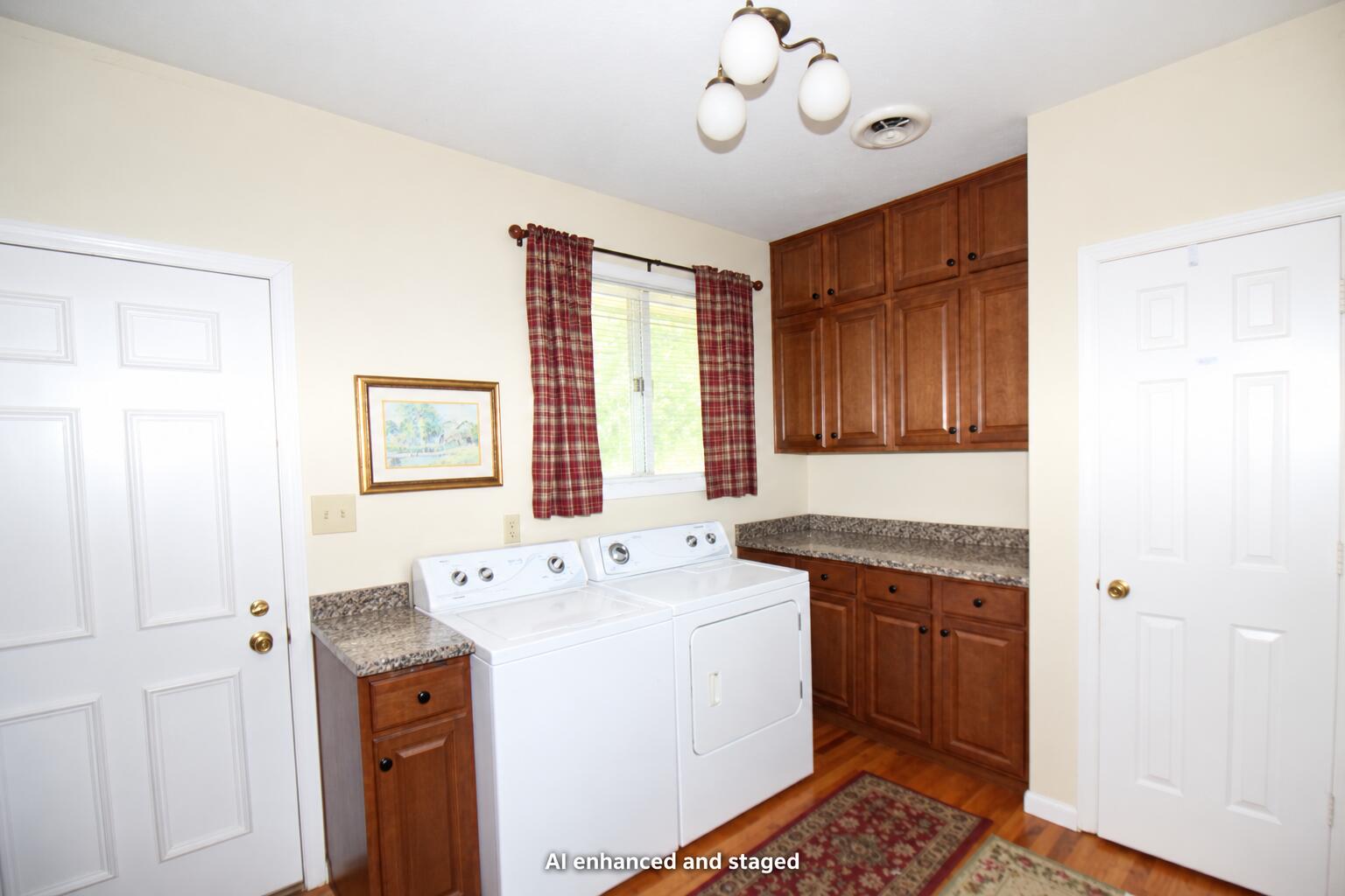 201 W Bolton Drive Property Photo 12