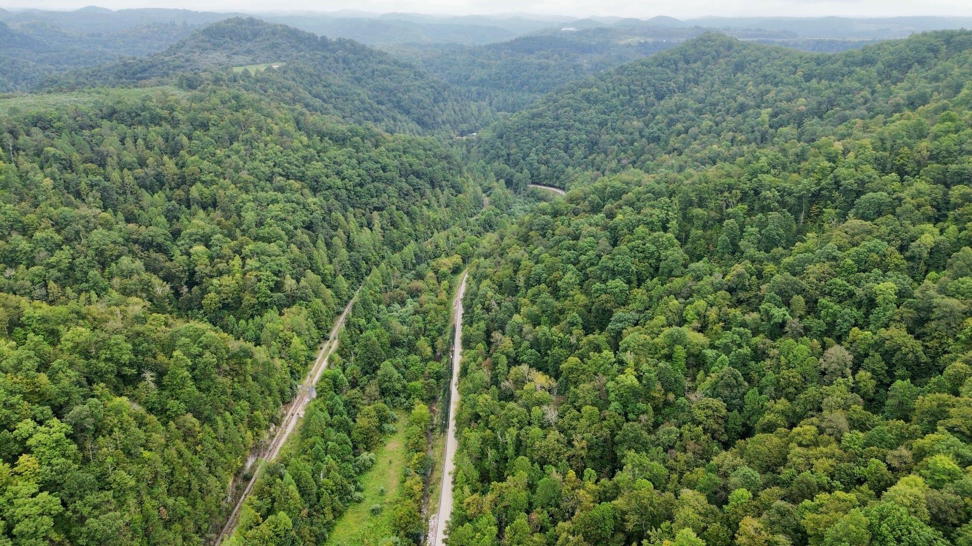 9074 Middle Fork Wolf Creek Road Property Photo 92