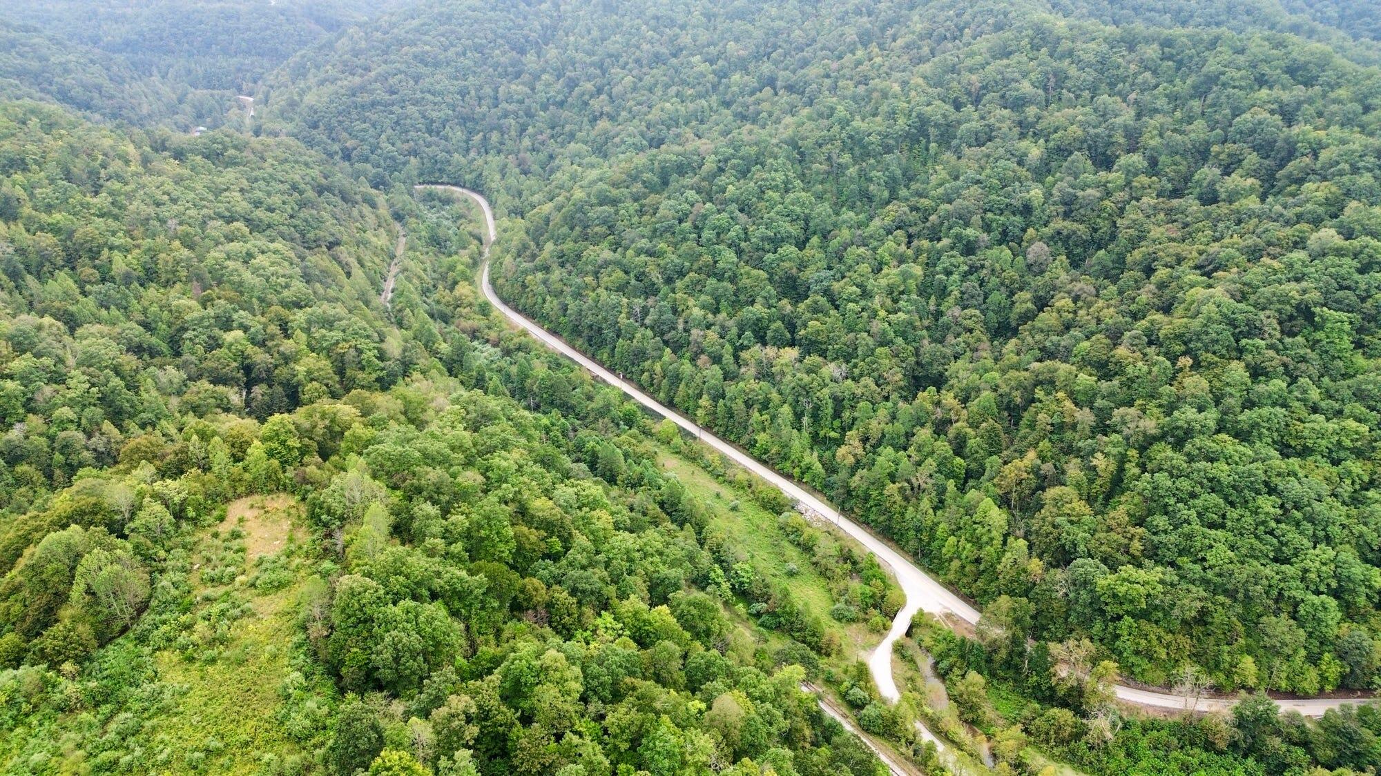 9074 Middle Fork Wolf Creek Road Property Photo 93