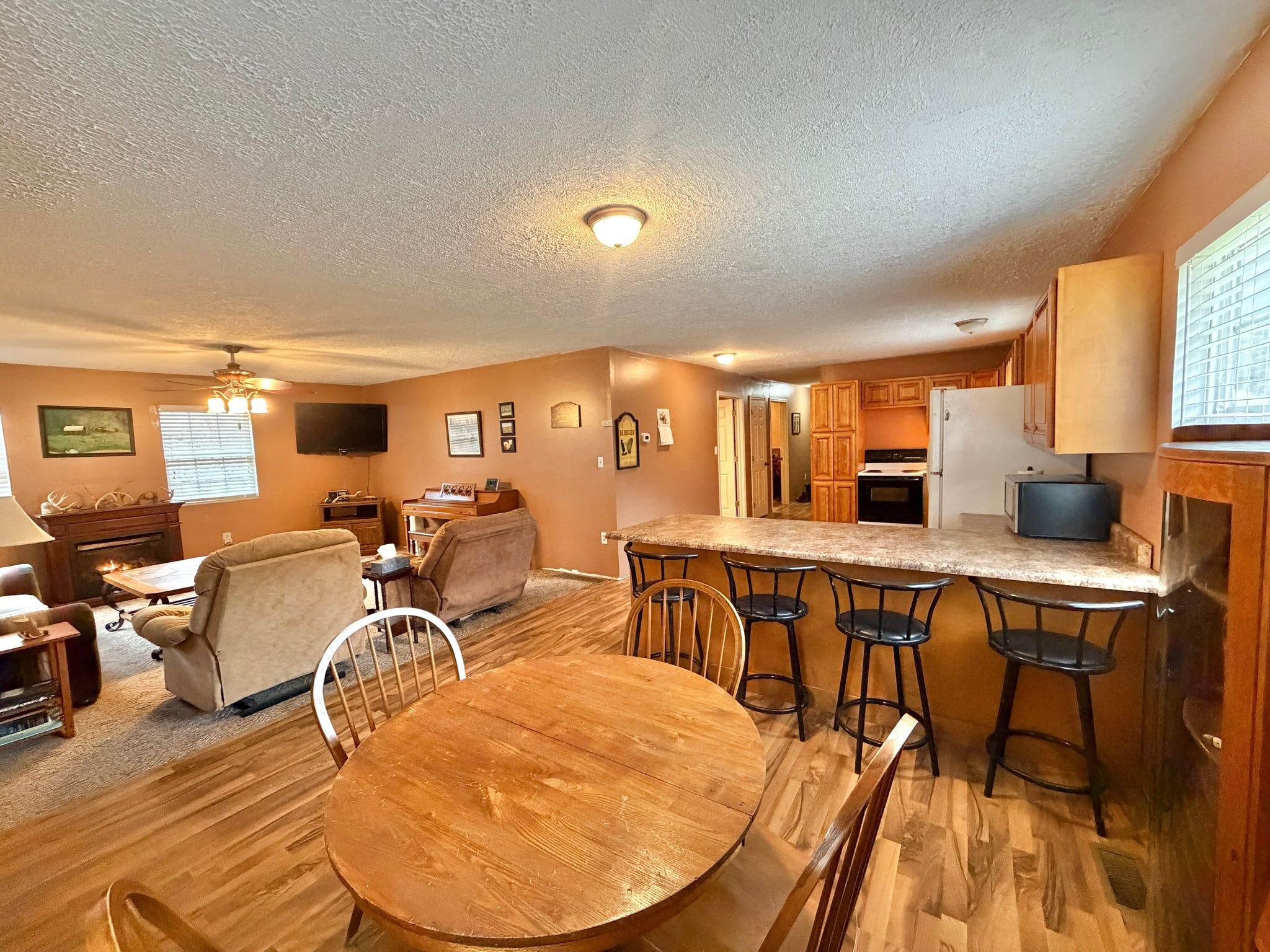 9074 Middle Fork Wolf Creek Road Property Photo 26