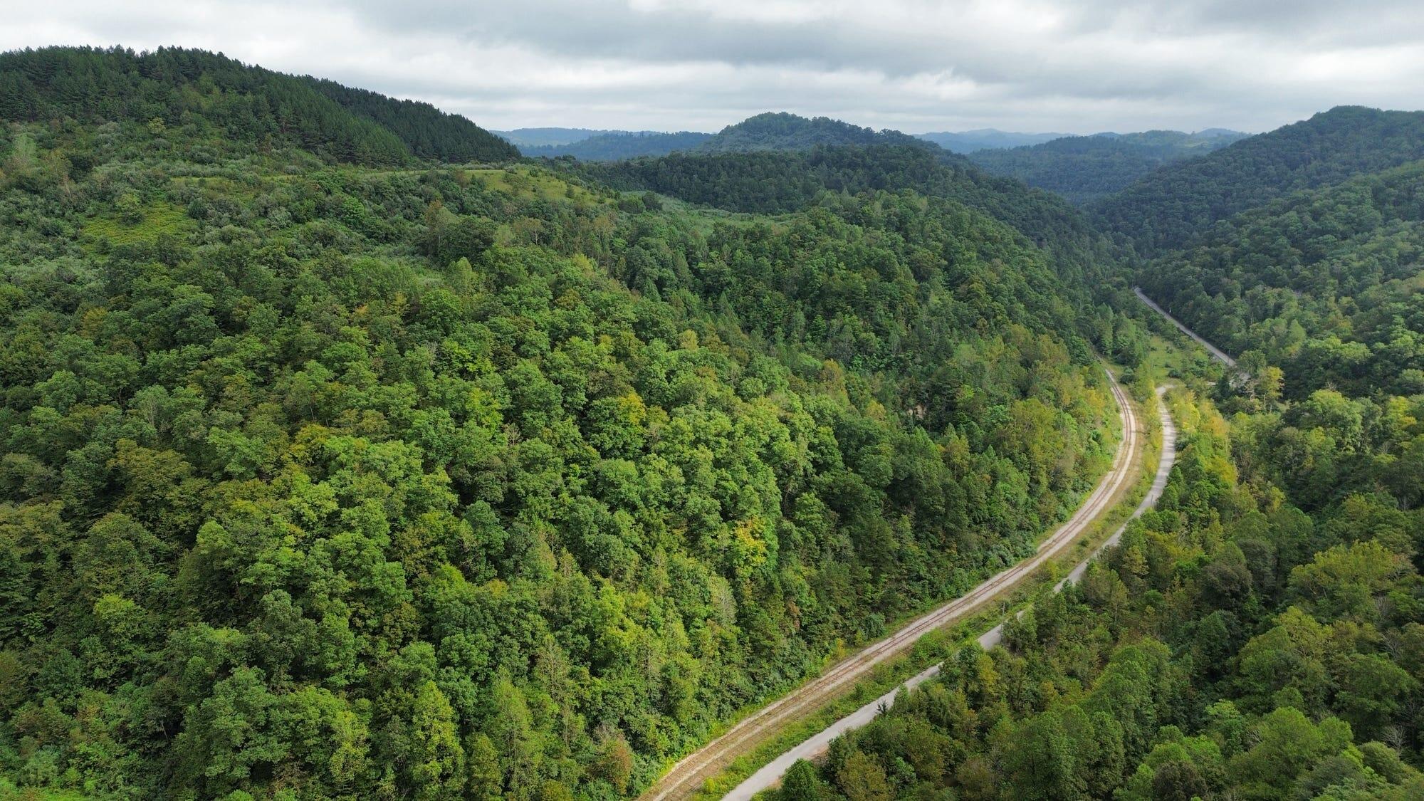 9074 Middle Fork Wolf Creek Road Property Photo 51