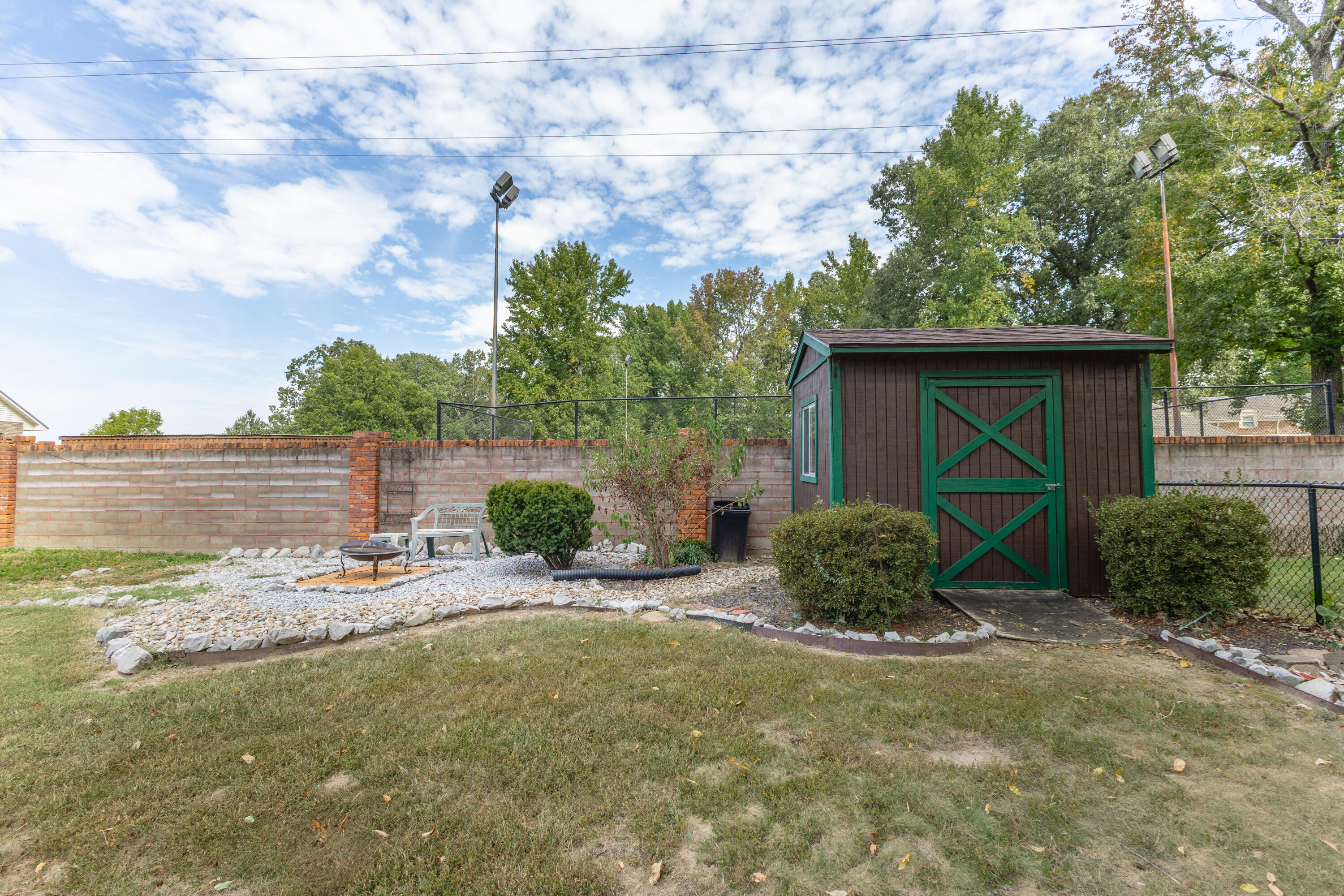 4435 Maywood Drive Property Photo 72