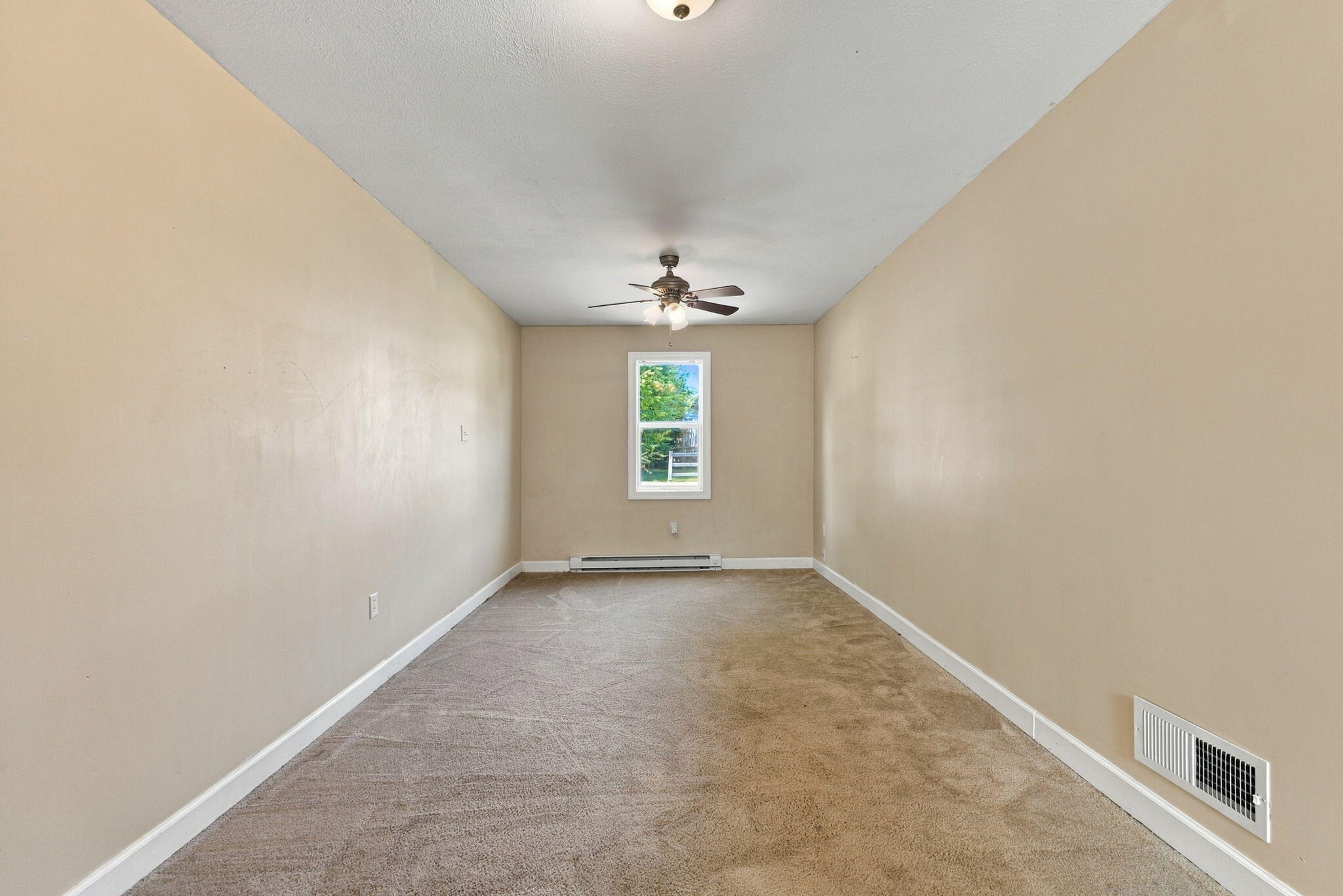 106 Dinsmore Street Property Photo 28