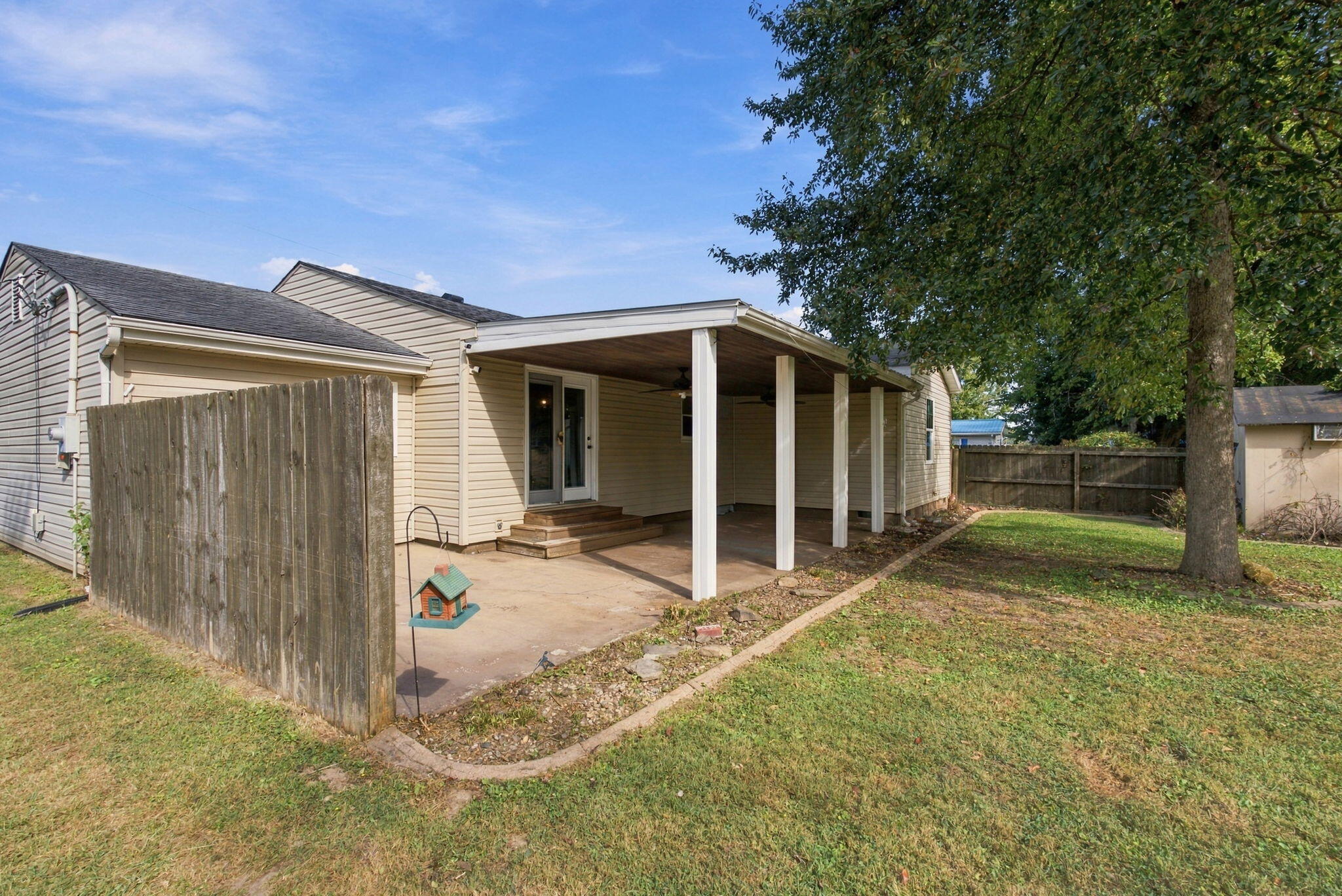 106 Dinsmore Street Property Photo 40