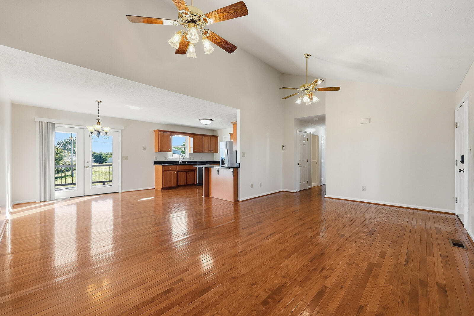 1039 Indian Trail Property Photo 8