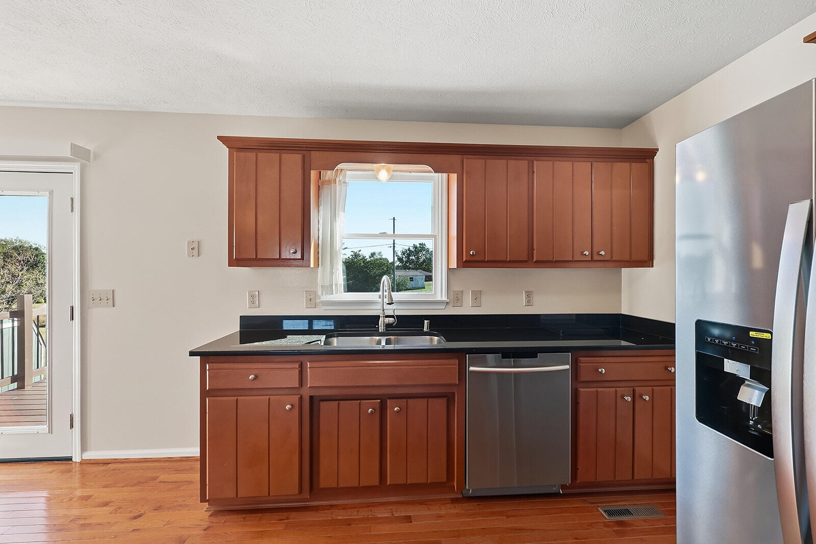 1039 Indian Trail Property Photo 17
