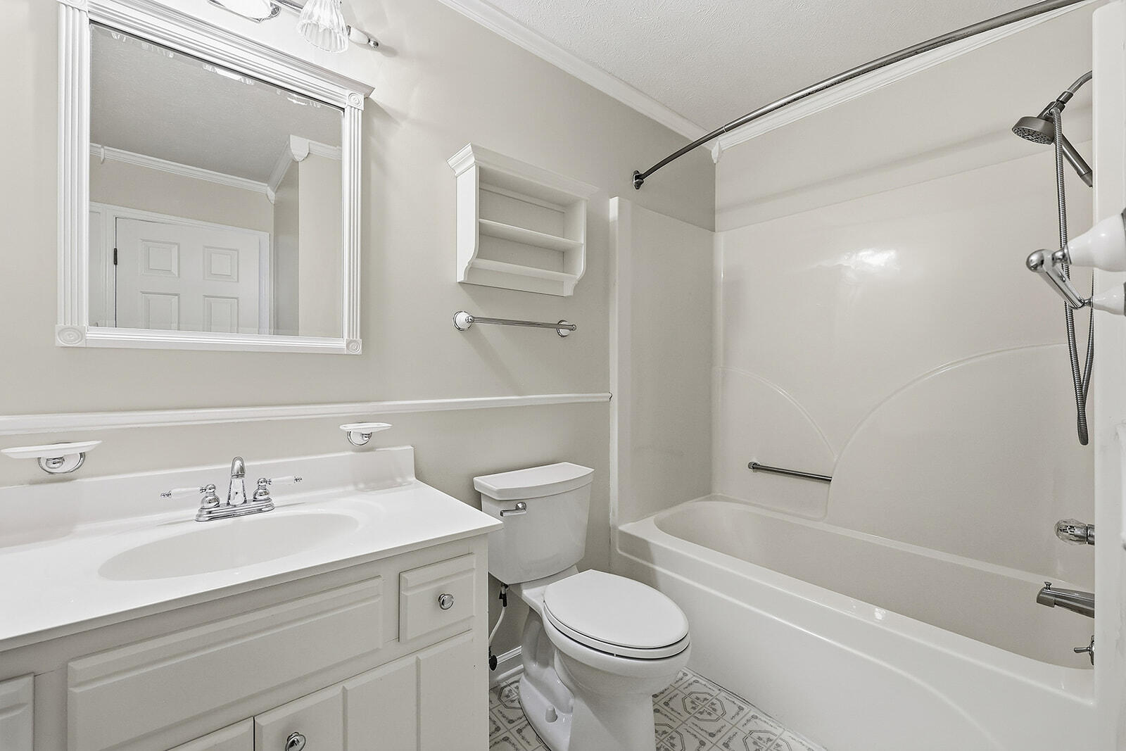 1039 Indian Trail Property Photo 27