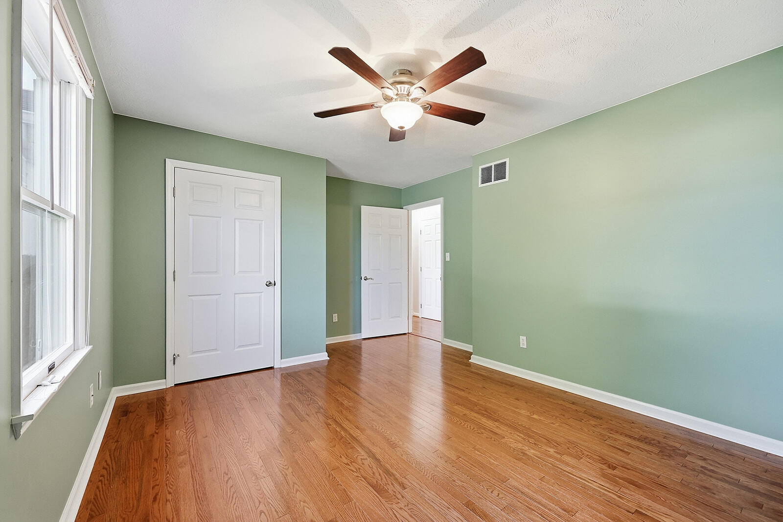 1039 Indian Trail Property Photo 29