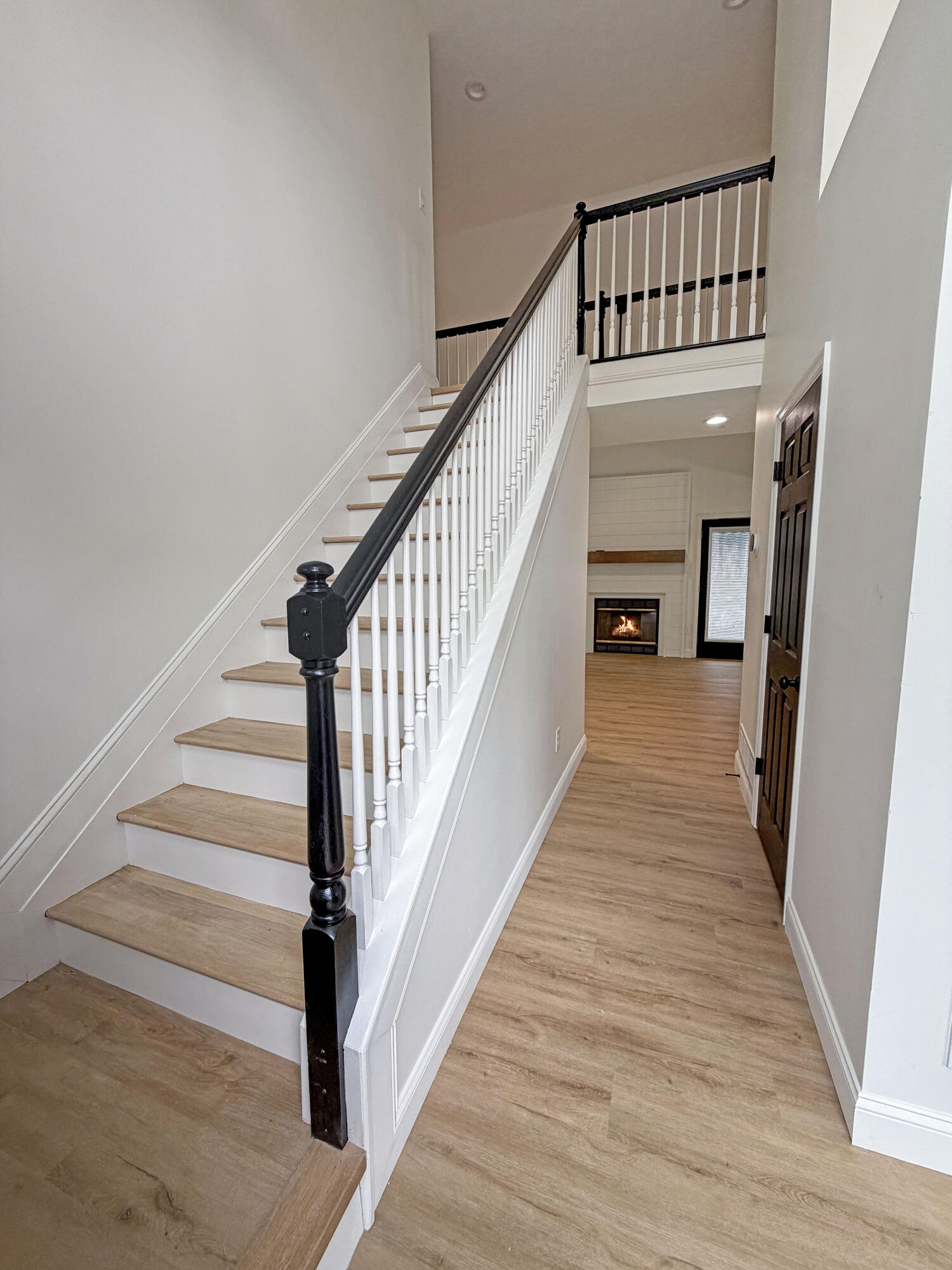 1881 Timber Creek Drive Property Photo 3