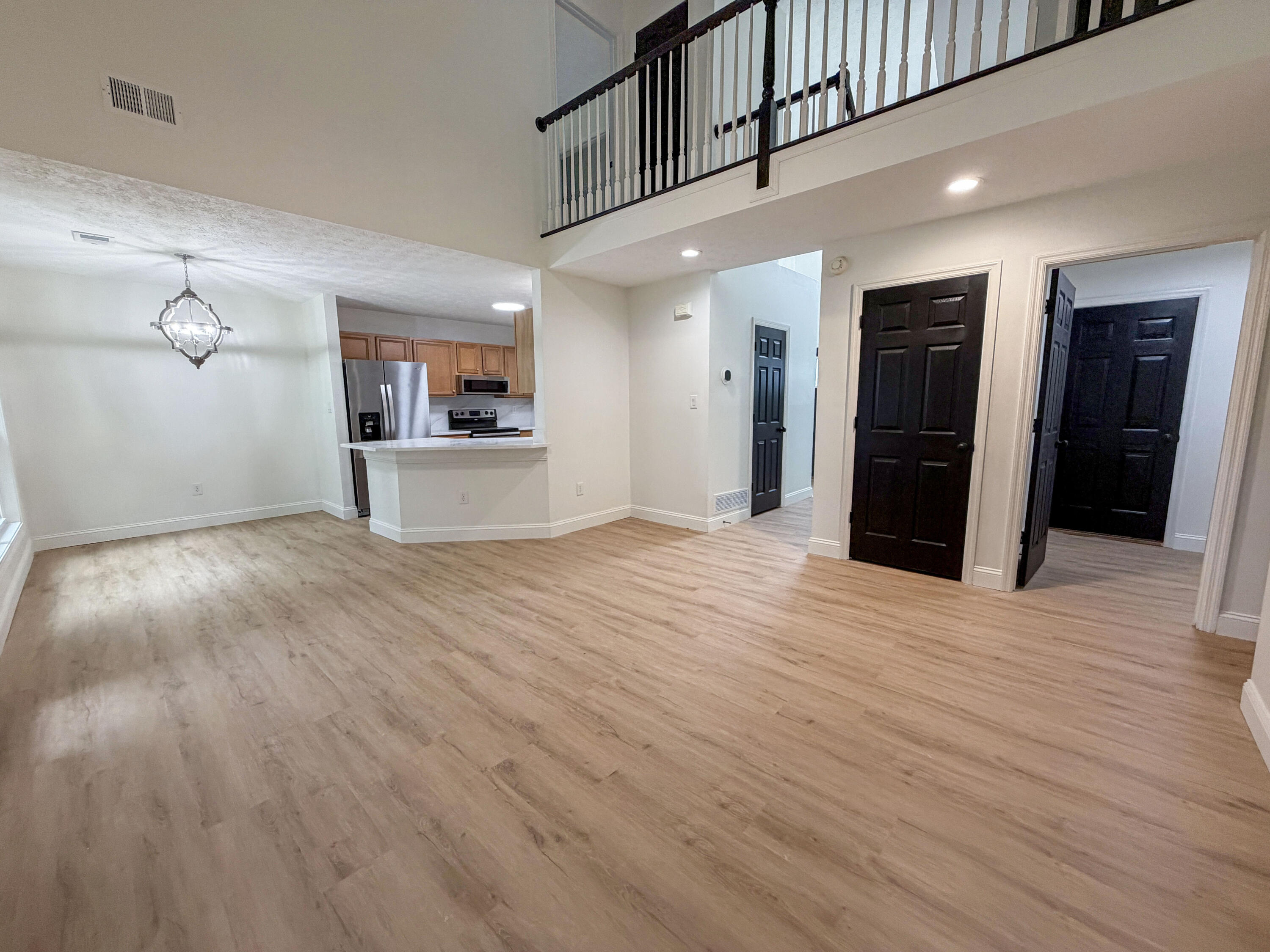 1881 Timber Creek Drive Property Photo 4