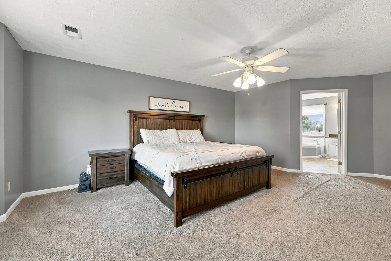 2262 Clearwater Drive Property Photo 36