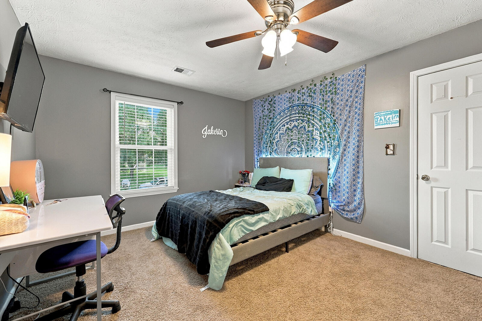 2262 Clearwater Drive Property Photo 48
