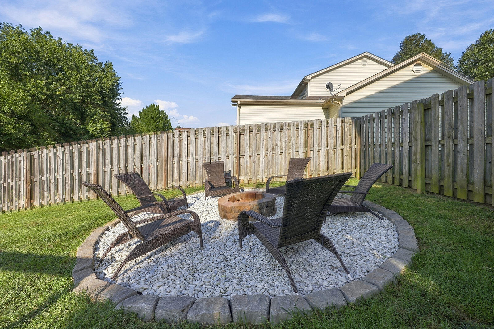 2262 Clearwater Drive Property Photo 60