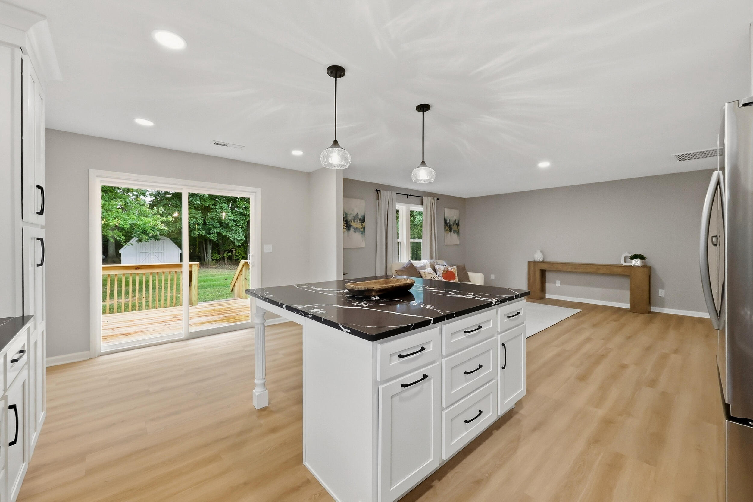 111 Sheppard Court Property Photo 8