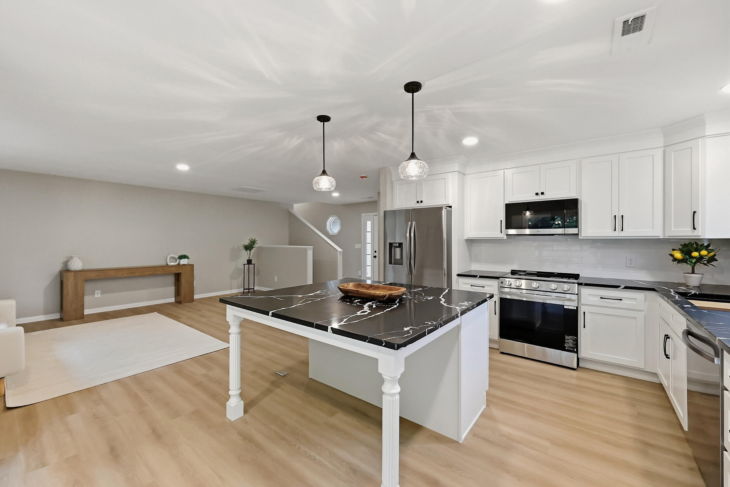 111 Sheppard Court Property Photo 11