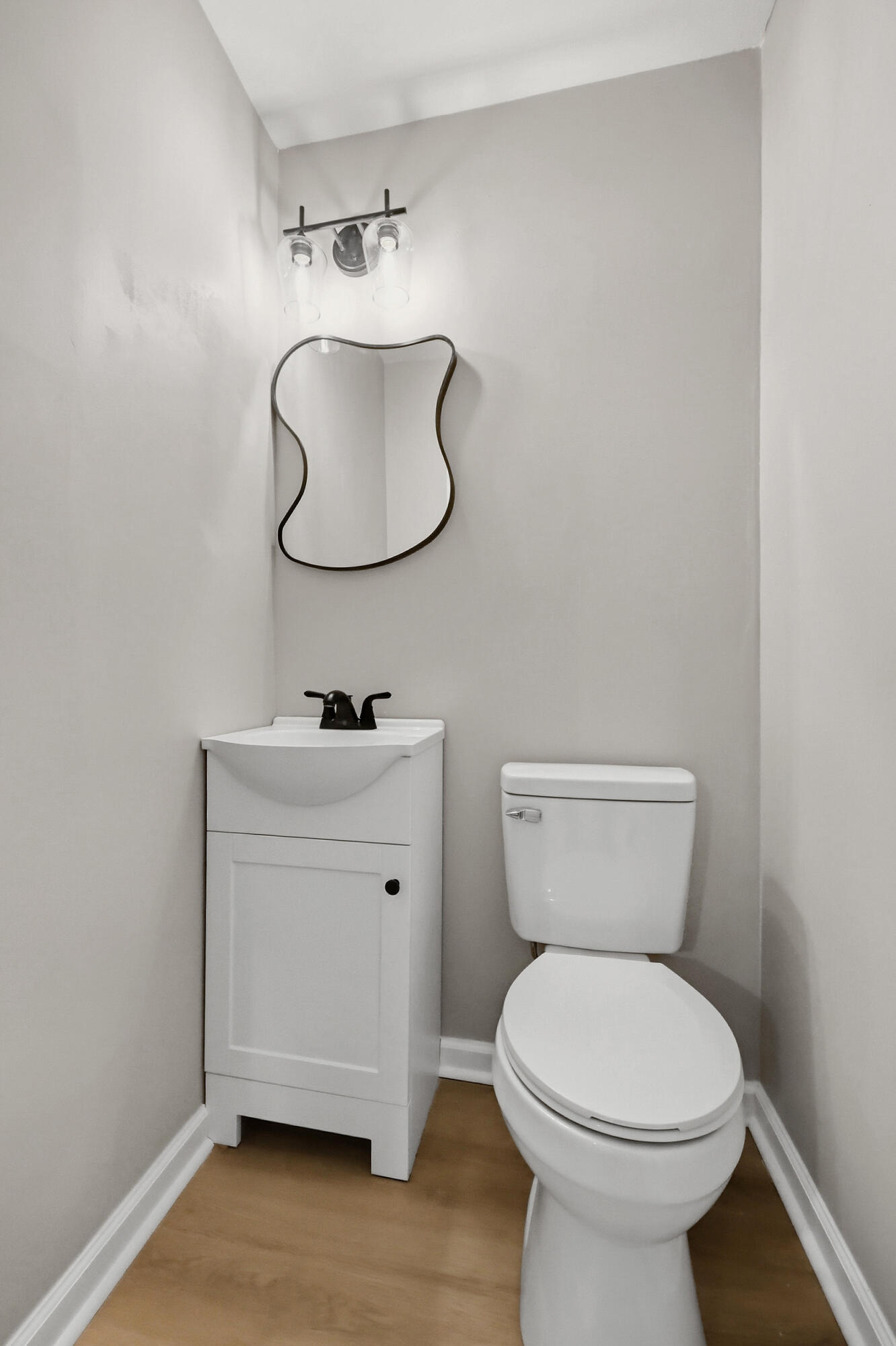 111 Sheppard Court Property Photo 17