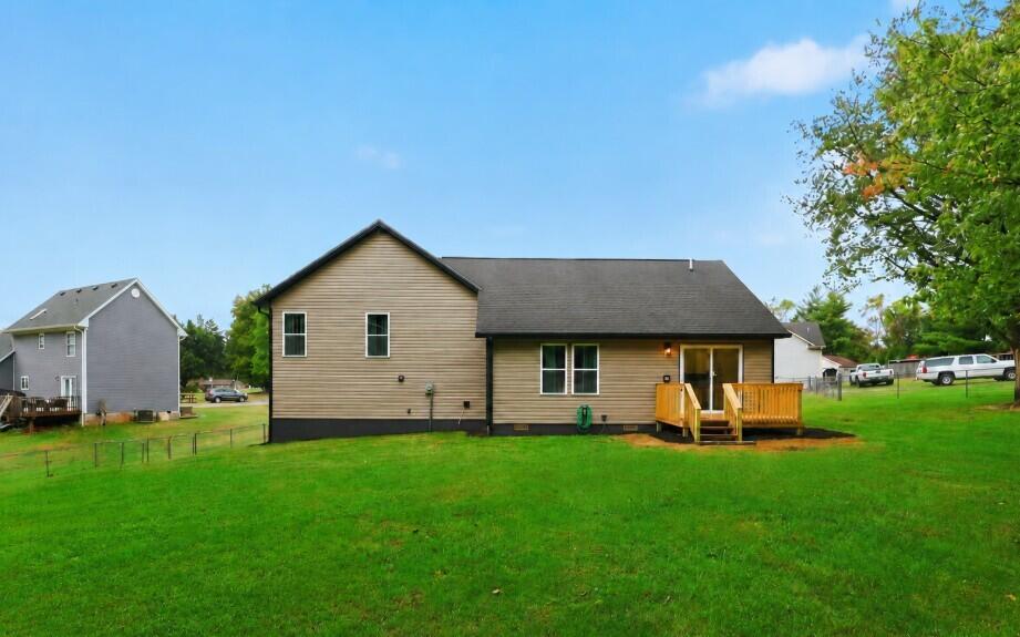 111 Sheppard Court Property Photo 34