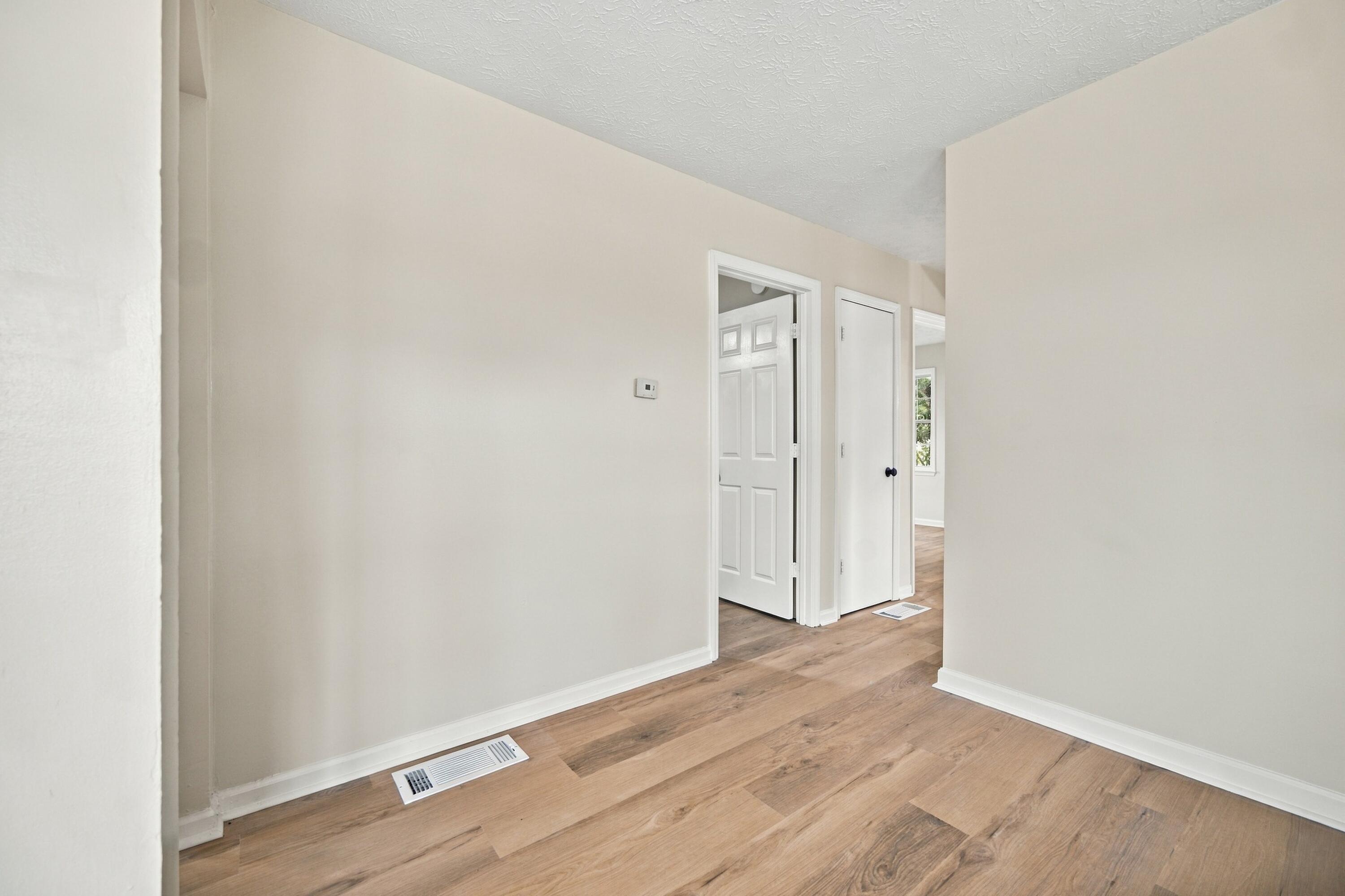 213 E Broadway Street Property Photo 11
