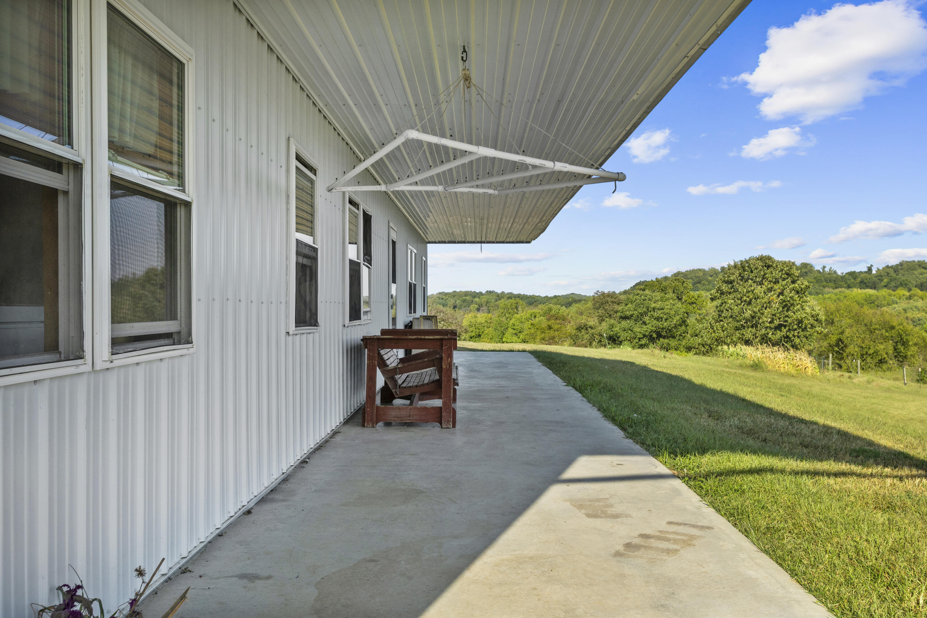 980 Donohue Road Property Photo 13