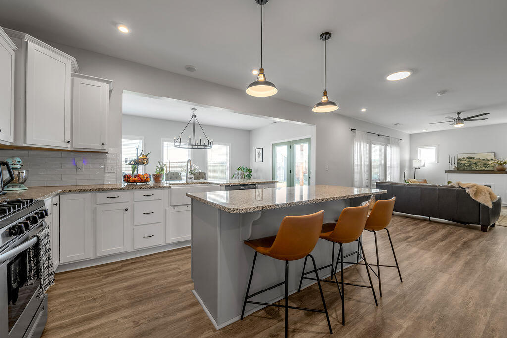 105 Friendly Avenue Property Photo 19