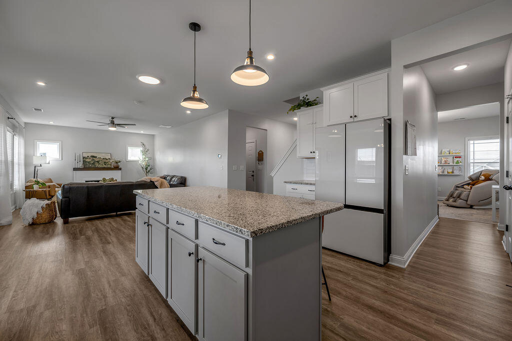 105 Friendly Avenue Property Photo 22