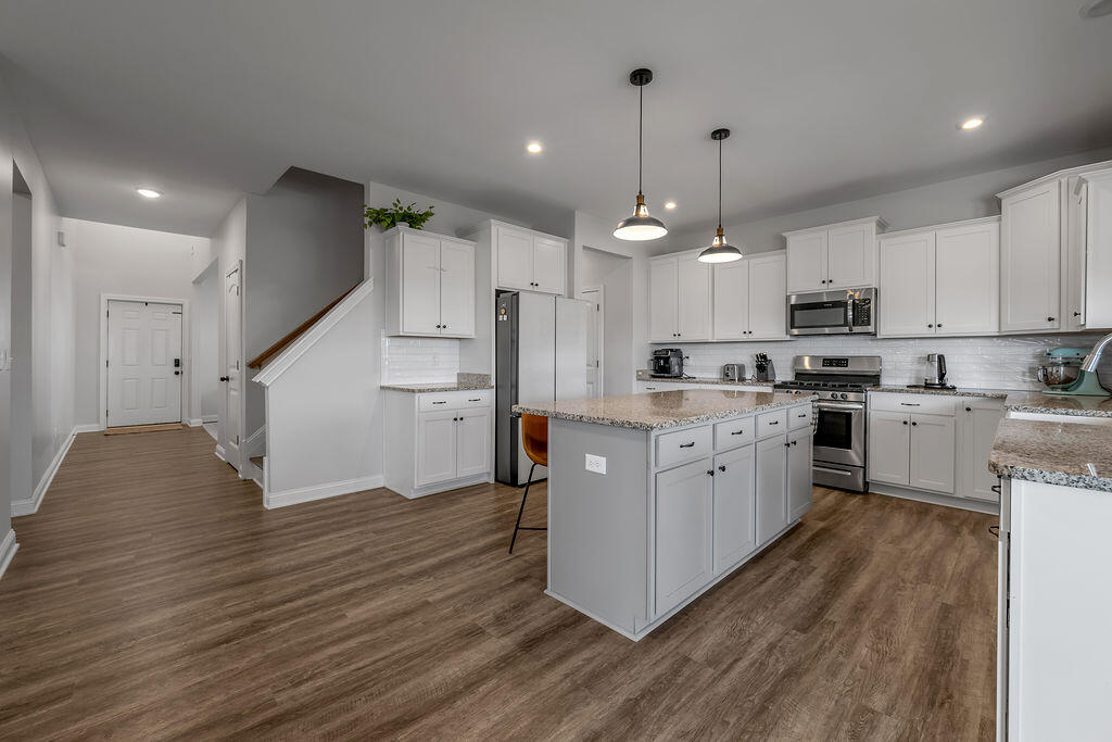 105 Friendly Avenue Property Photo 25