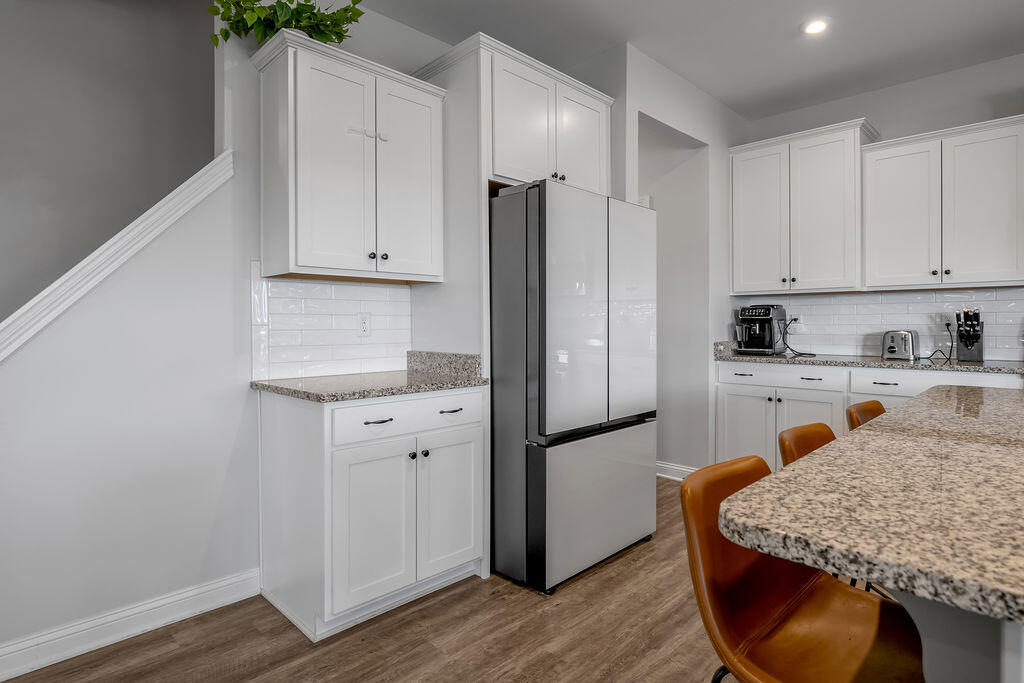 105 Friendly Avenue Property Photo 26