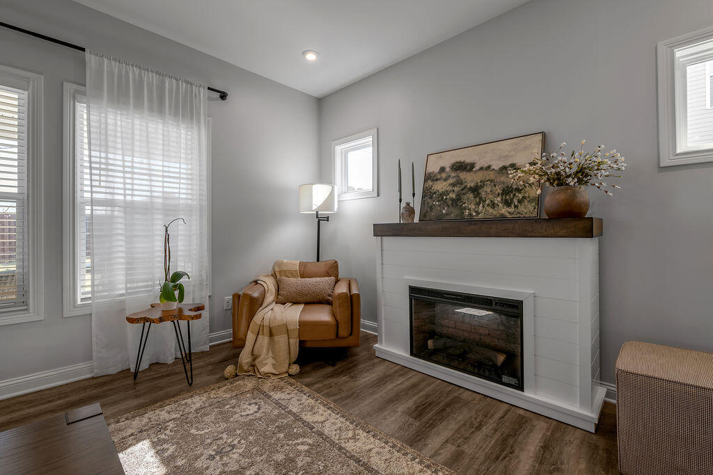 105 Friendly Avenue Property Photo 38