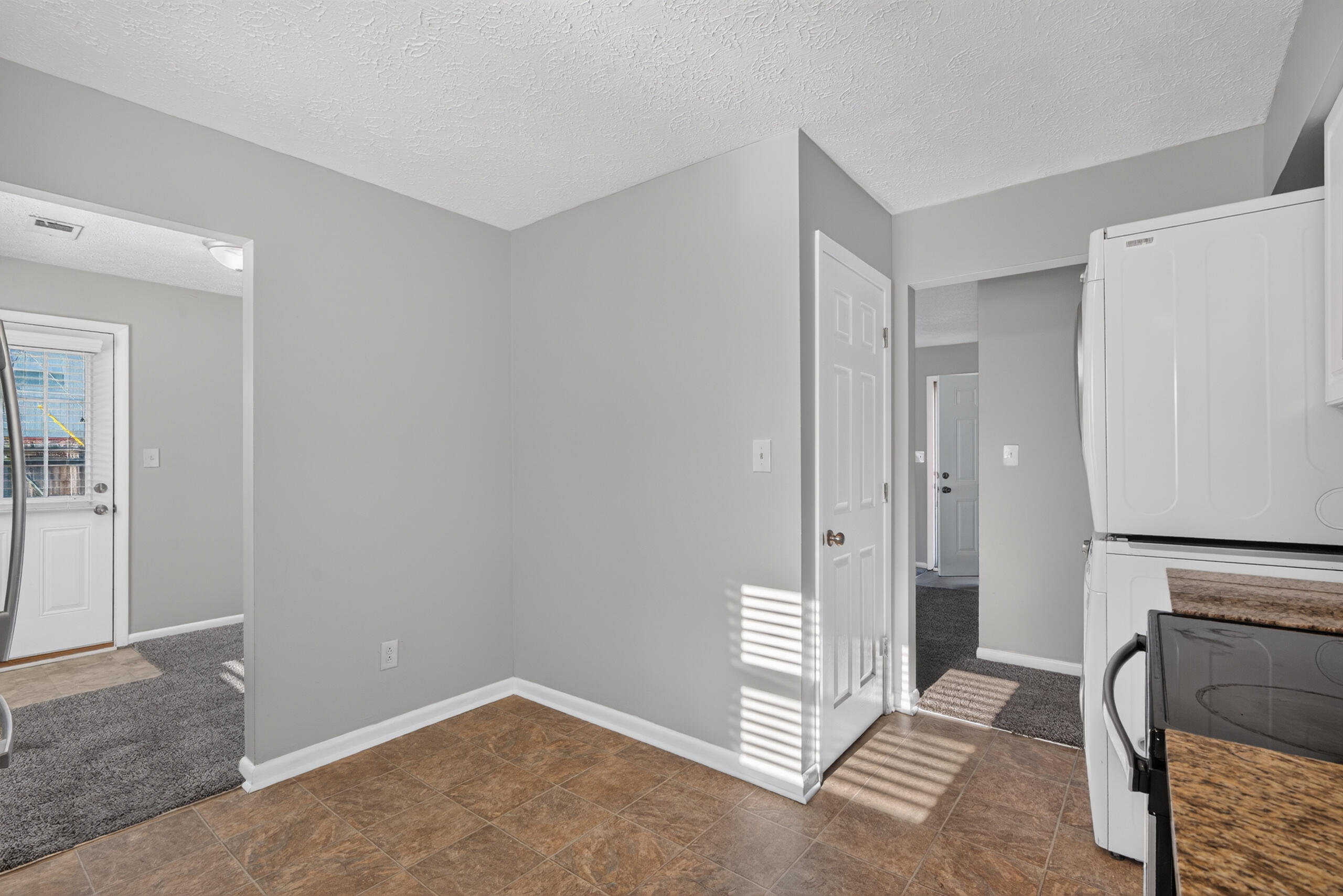 3800 Wem Drive Property Photo 10