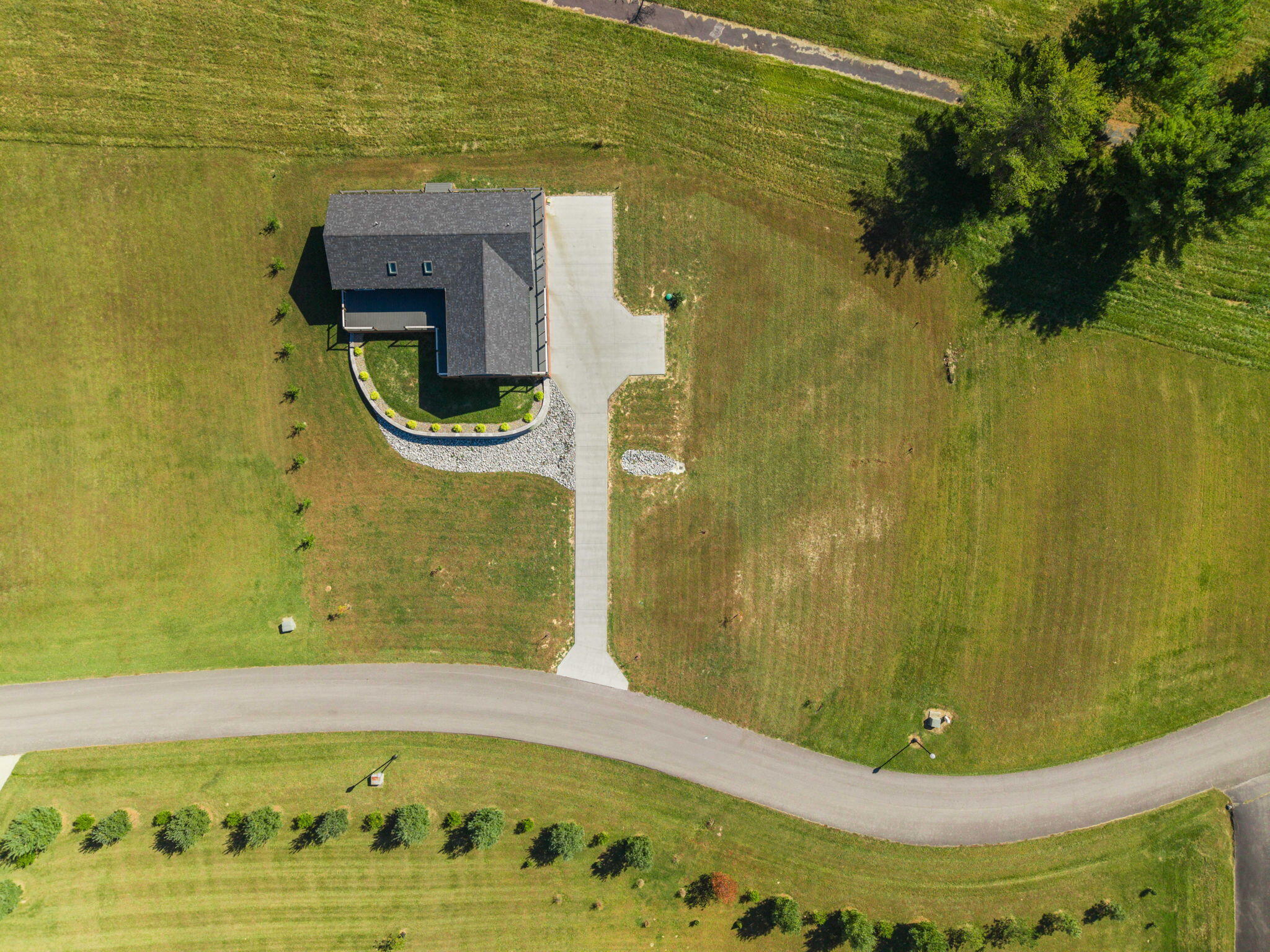 186 Lily Creek Resort Road Property Photo 8