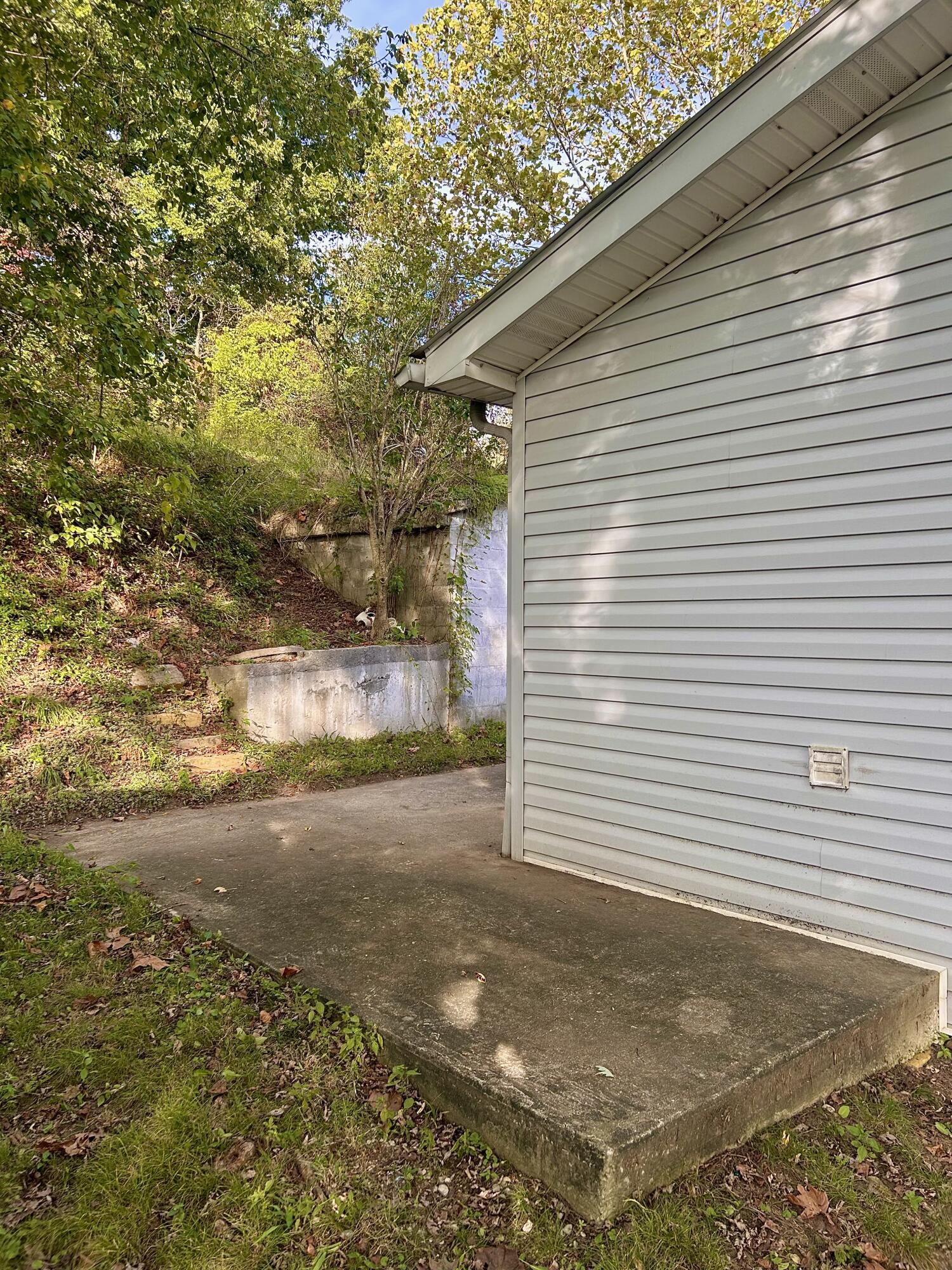 3318 Kentucky 174 Property Photo 4