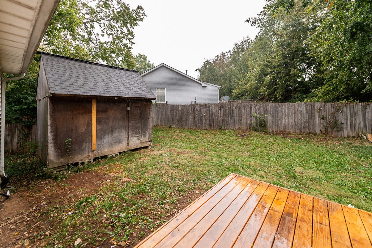 176 Williamsburg Lane Property Photo 34