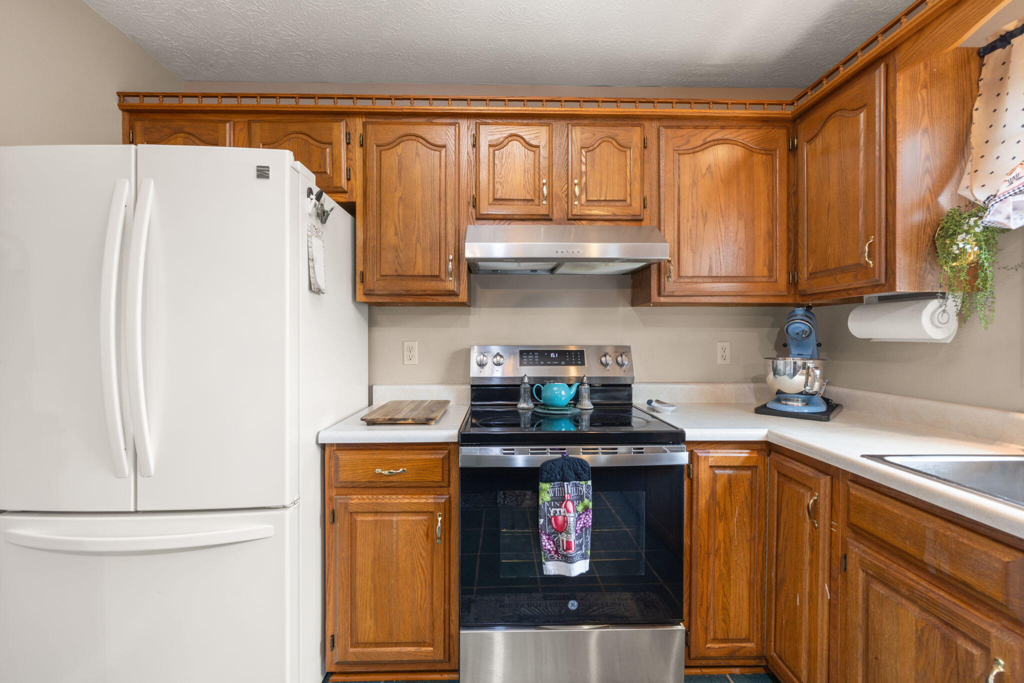 212 Bay Meadows Drive Property Photo 15