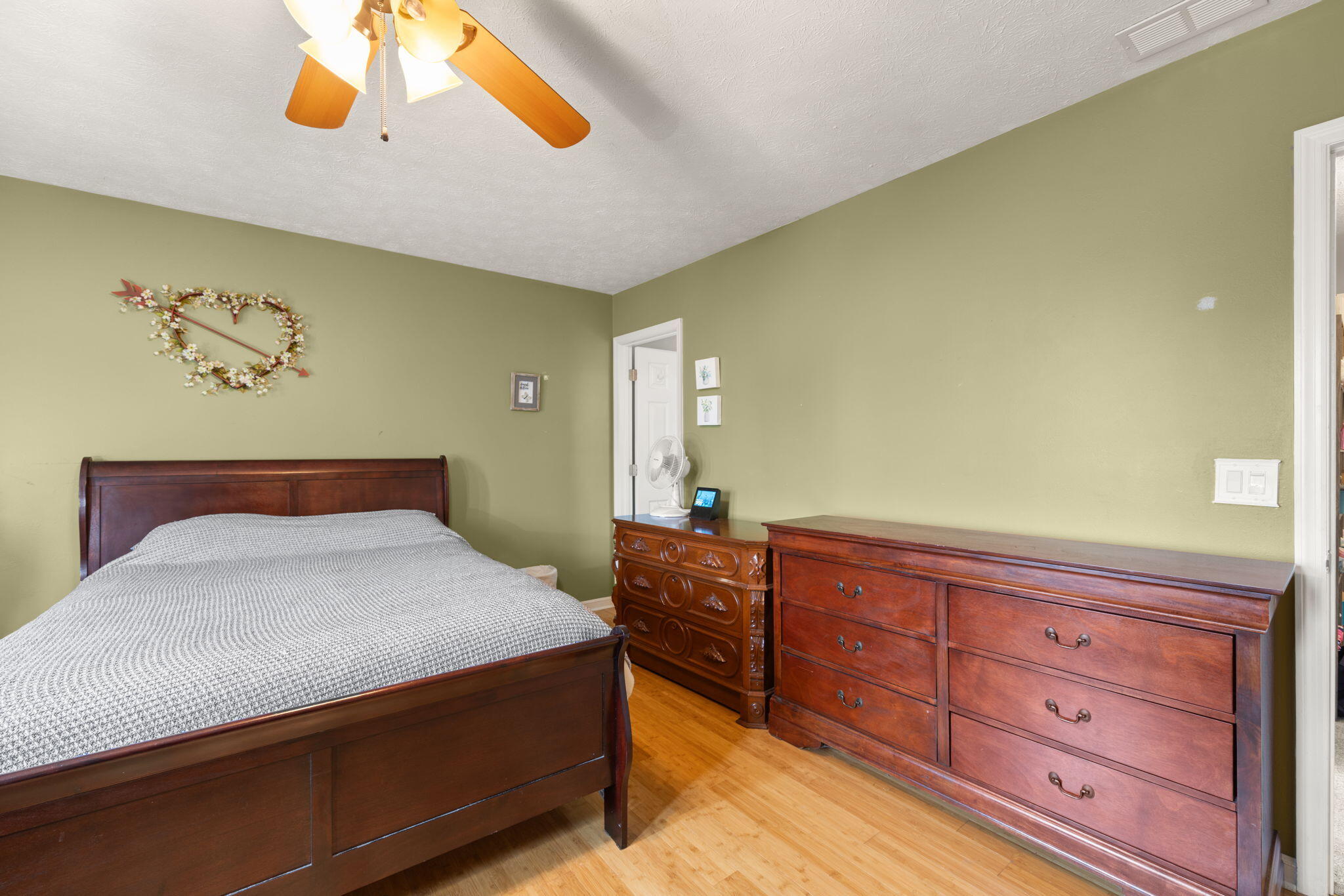 212 Bay Meadows Drive Property Photo 62