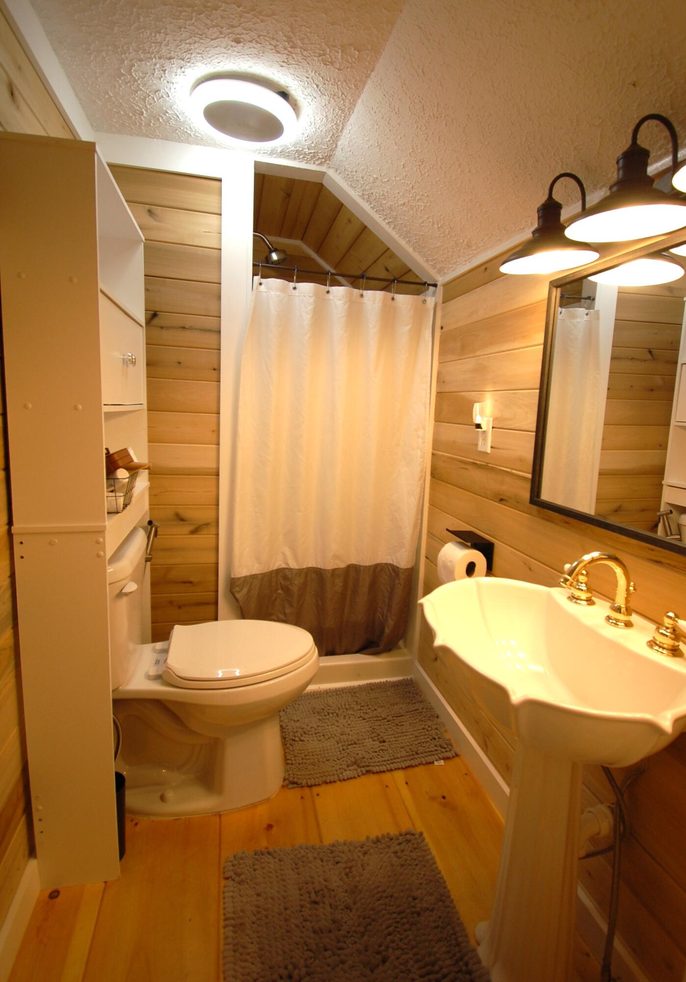 408 Cadiz Street Property Photo 17