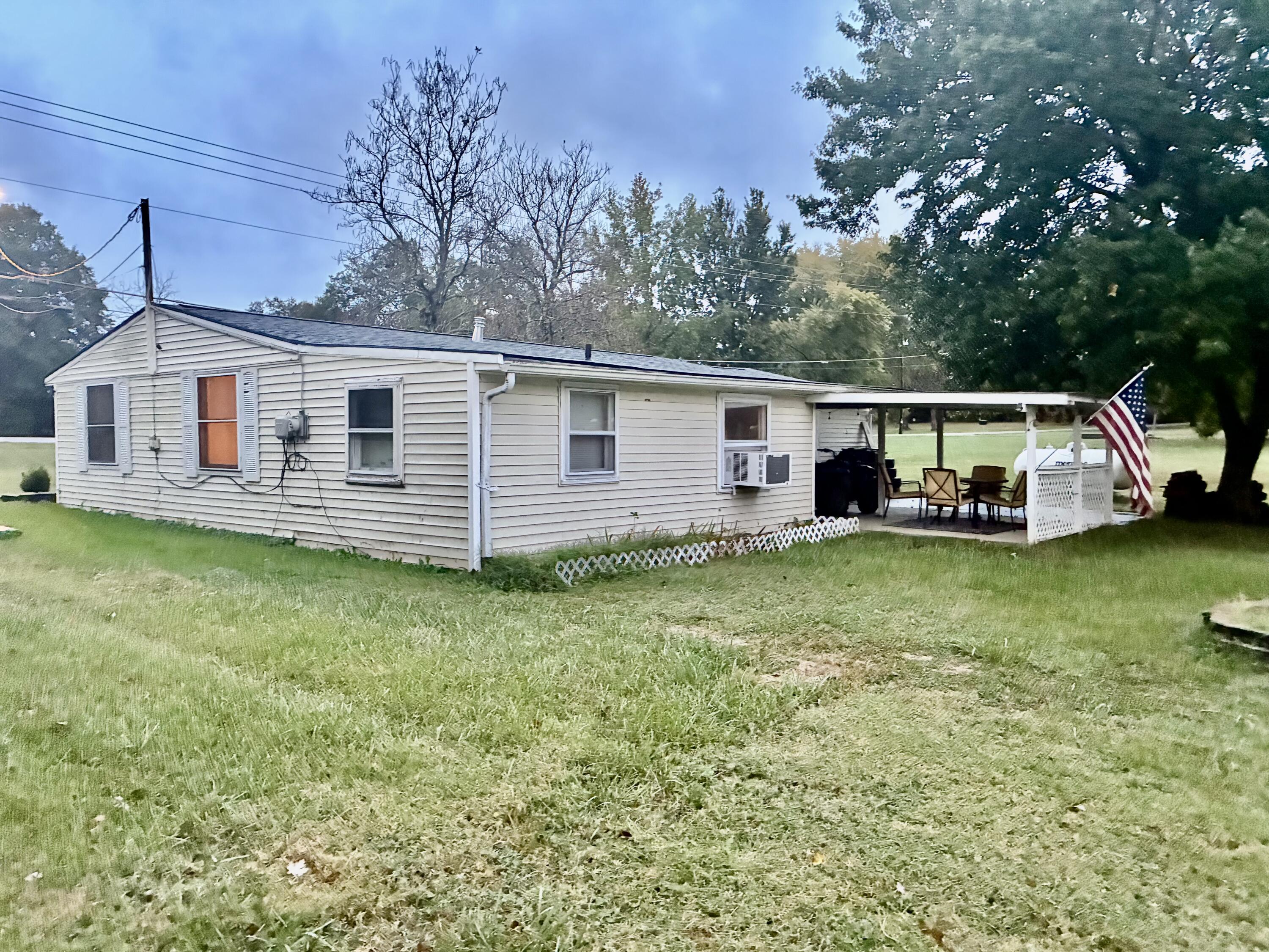 11168 S Licking Pike Property Photo 3