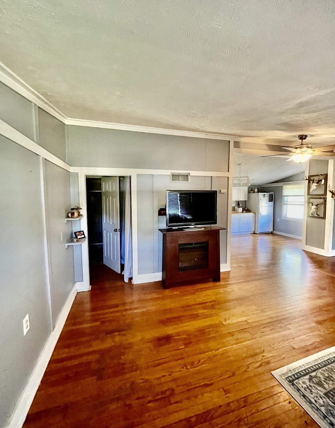 11168 S Licking Pike Property Photo 10