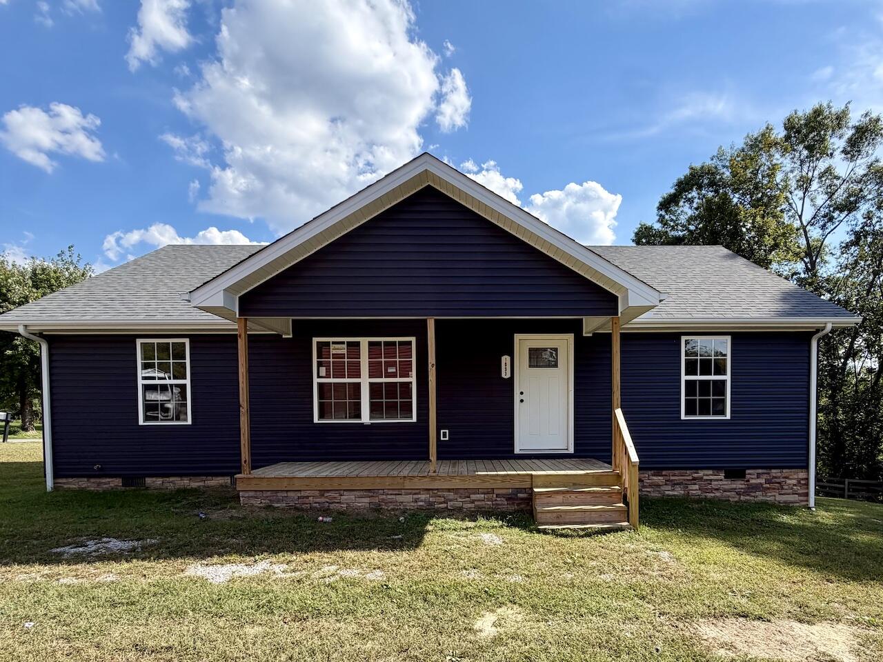 1093 Topton Road Property Photo 1