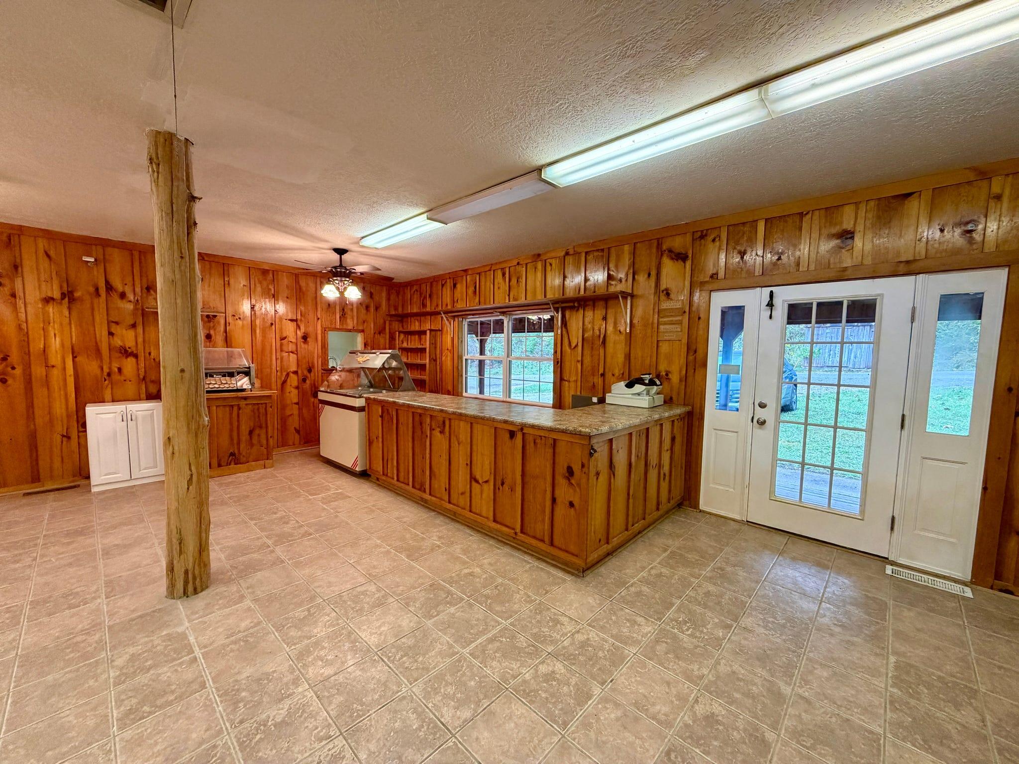 40 Cedgap Road Property Photo 3