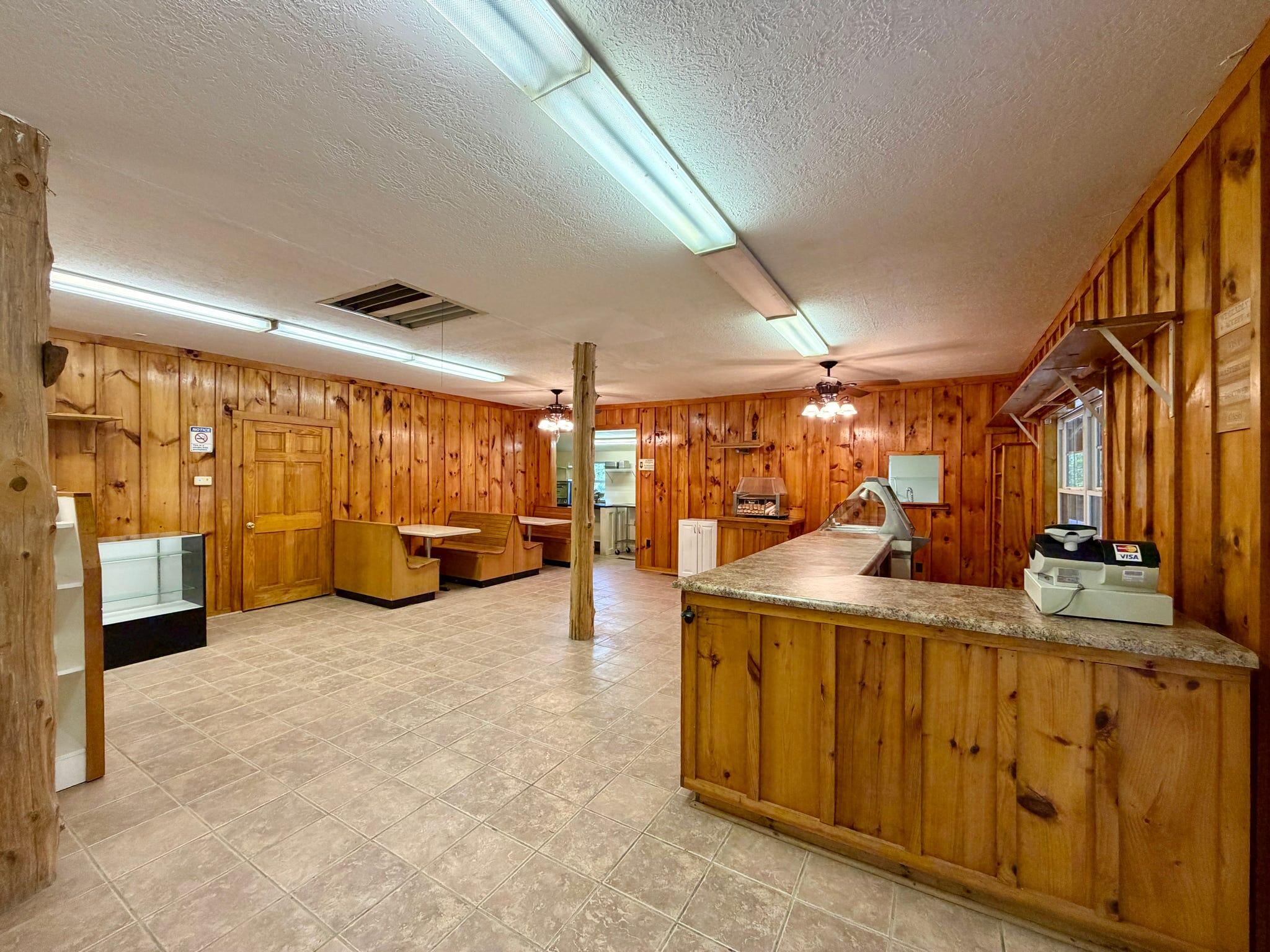 40 Cedgap Road Property Photo 5