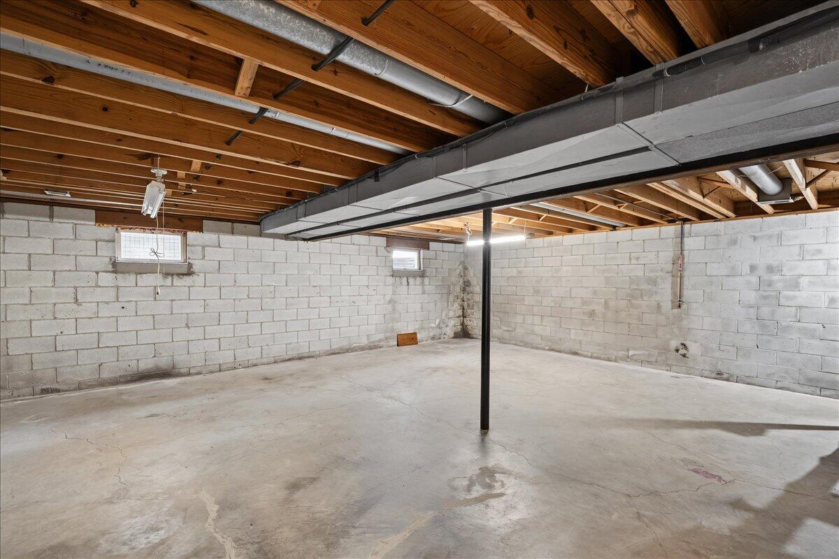 3828 Hapgood Lane Property Photo 40