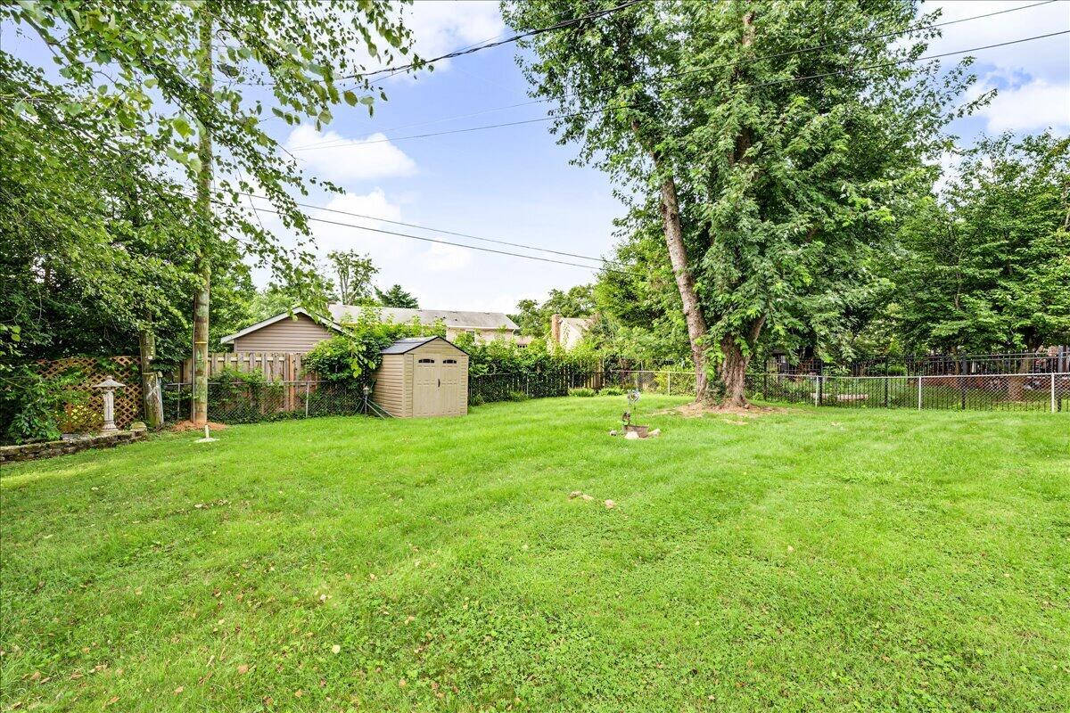 3828 Hapgood Lane Property Photo 47